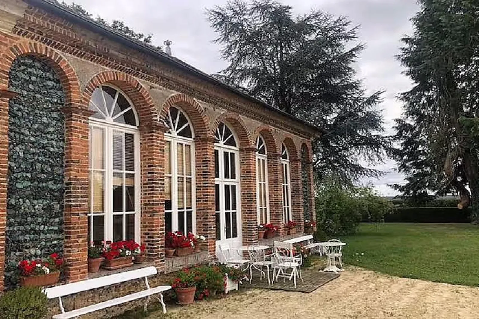 Lieux événementiels, CABANES DANS LES ARBRES DE LA GRANDE NOË