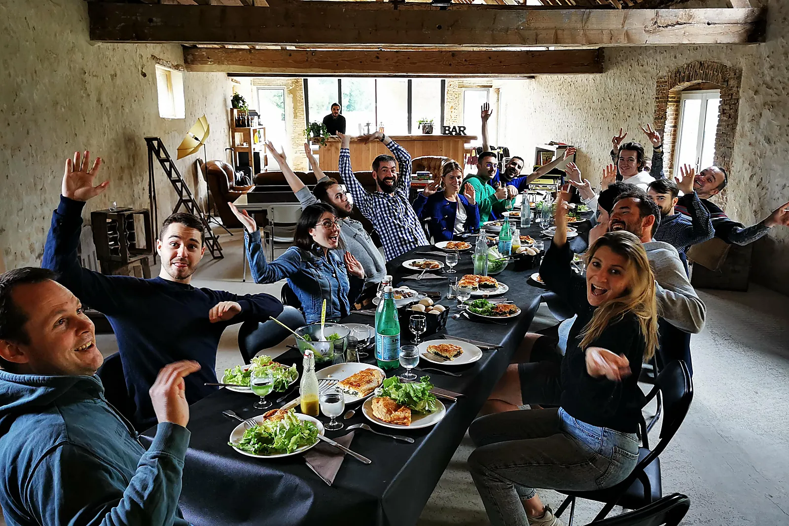 Lieux événementiels, CABANES DANS LES ARBRES DE LA GRANDE NOË