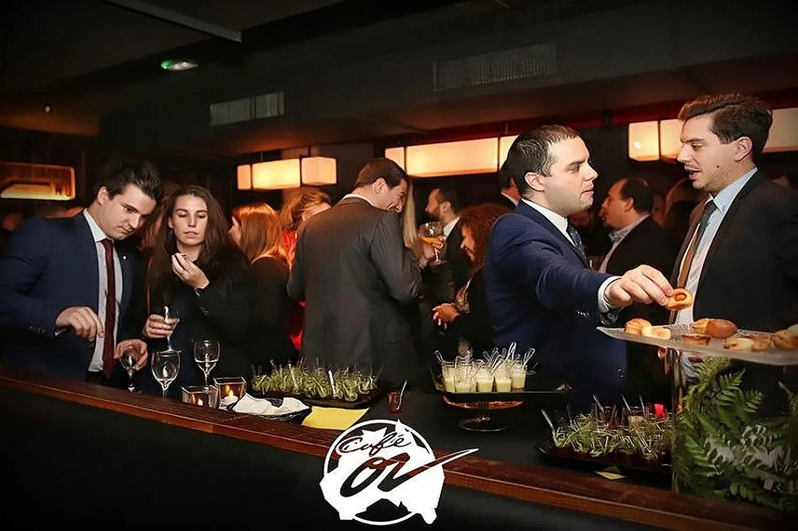 Cafés et Restaurants, CAFÉ OZ CHÂTELET