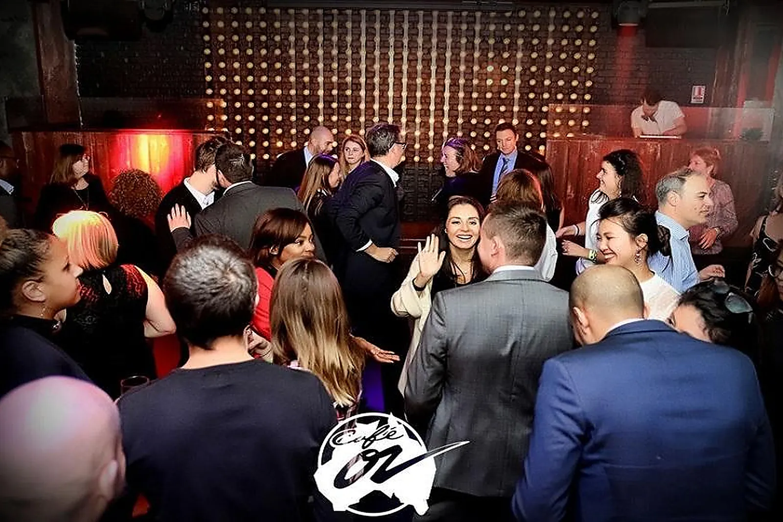 Cafés et Restaurants, CAFÉ OZ CHÂTELET