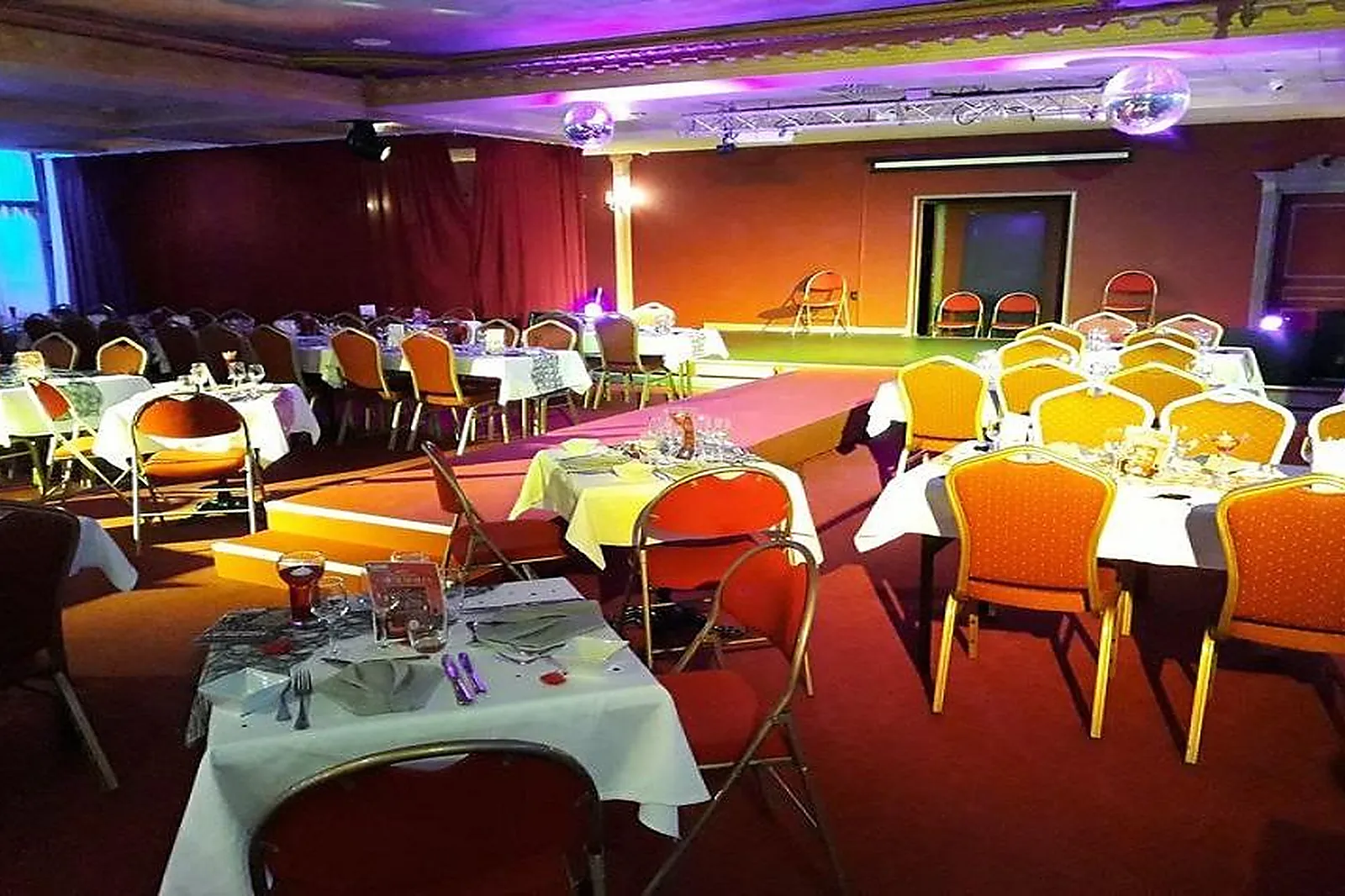 Lieux événementiels, CASINO DE PLOMBIÈRES-LES-BAINS – GROUPE PARTOUCHE