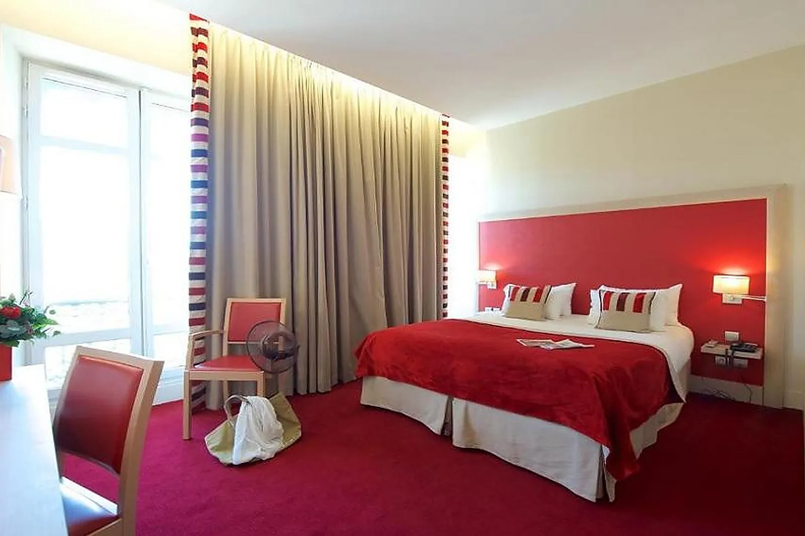 Lieux événementiels, CASINO HÔTEL DU PARC - GROUPE PARTOUCHE