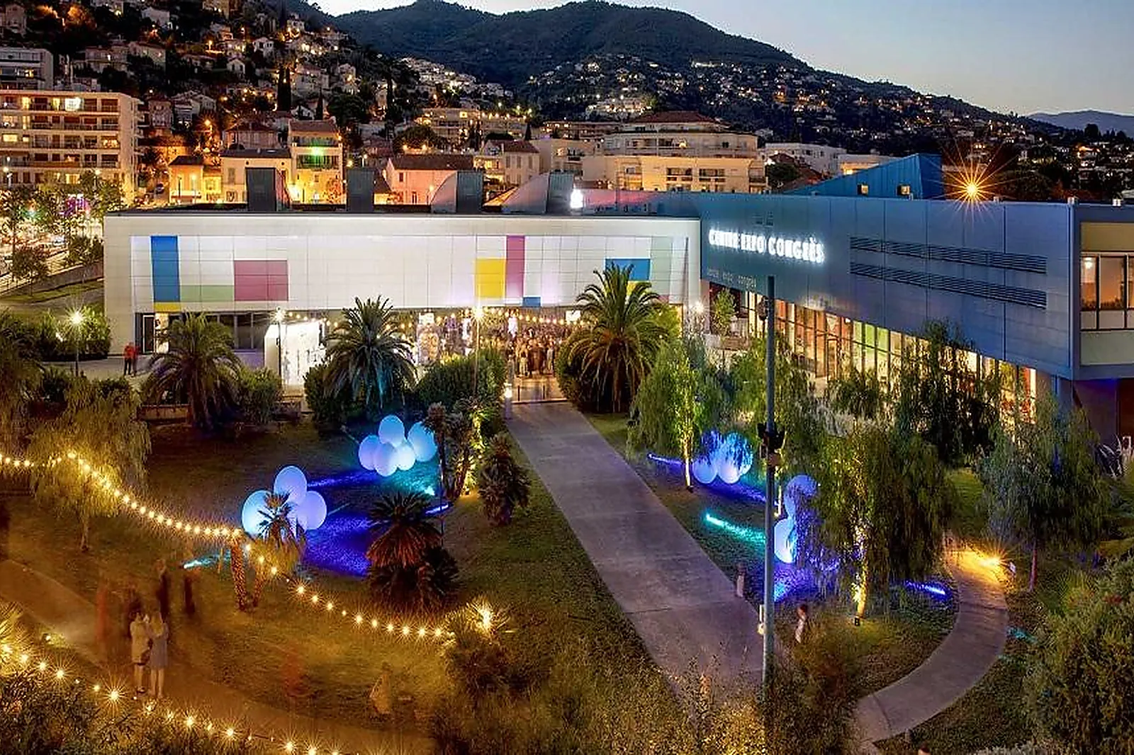 Lieux événementiels, CENTRE EXPO CONGRÈS DE MANDELIEU-LA NAPOULE