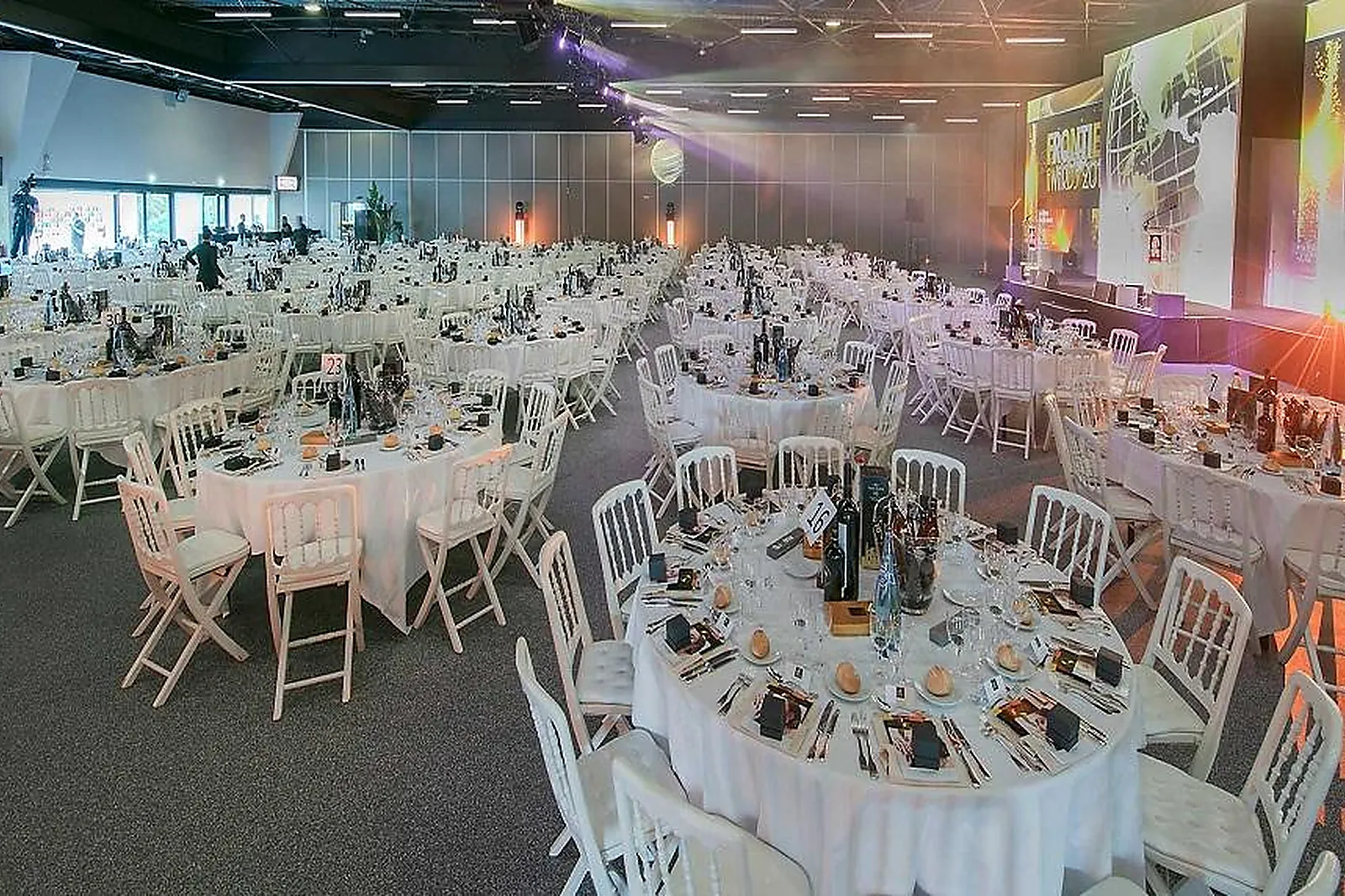 Lieux événementiels, CENTRE EXPO CONGRÈS DE MANDELIEU-LA NAPOULE