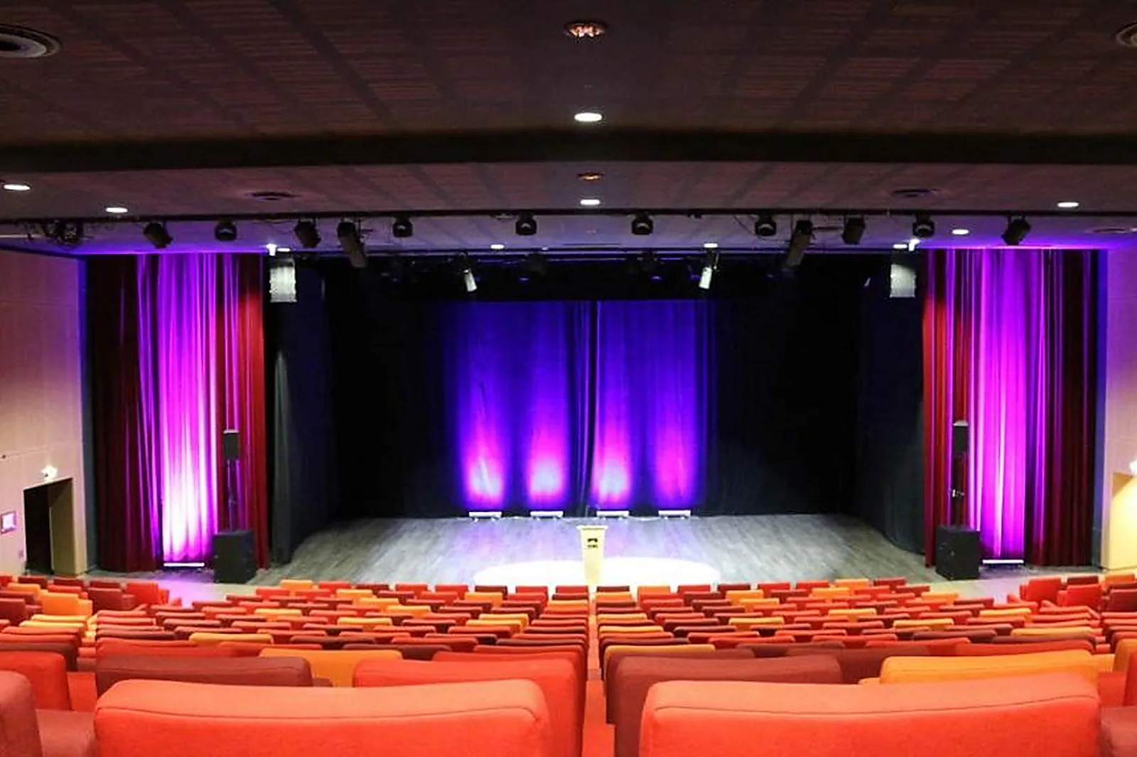 Lieux événementiels, CENTRE DE CONGRÈS TIGNESPACE