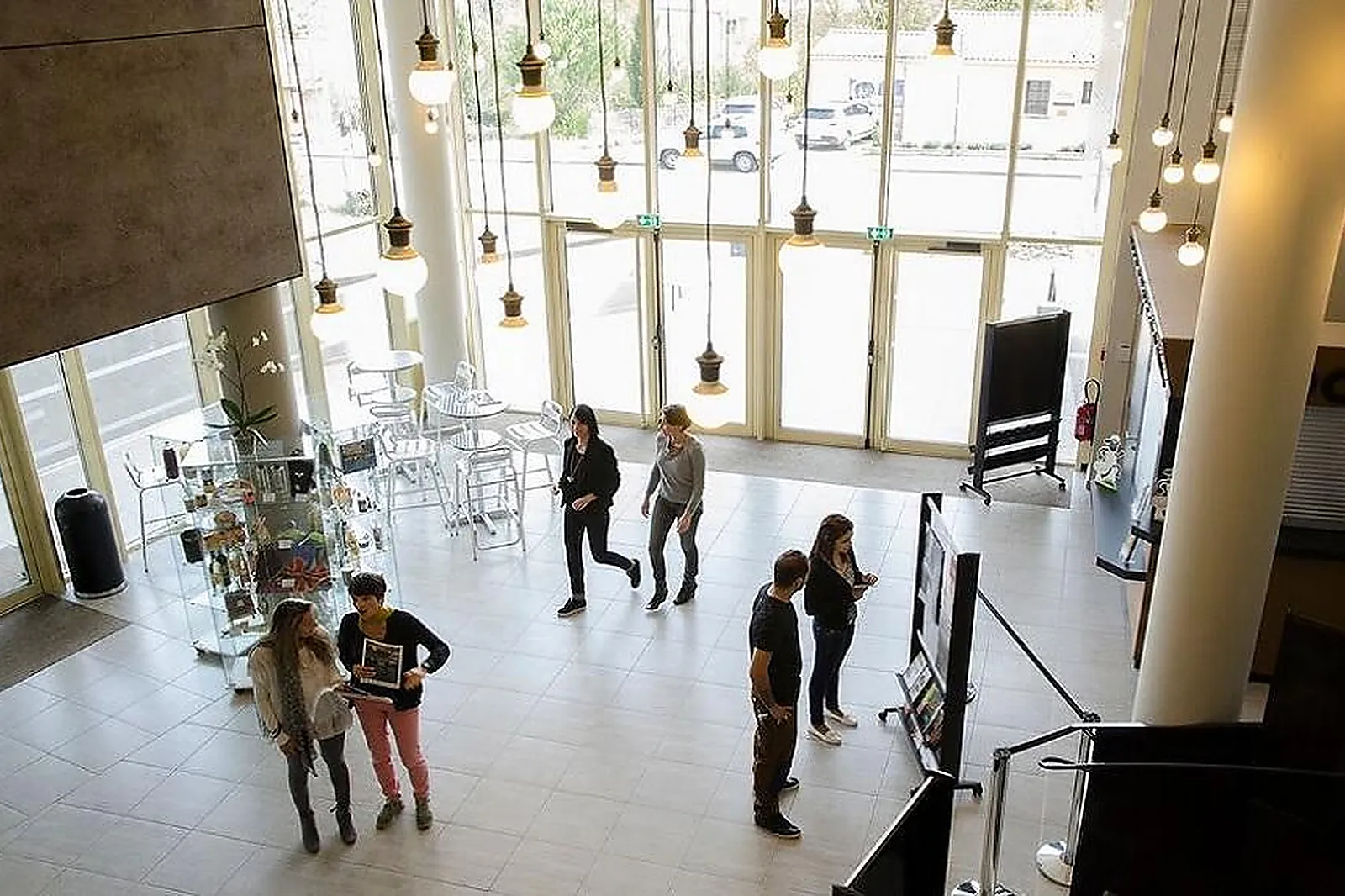 Lieux événementiels, CENTRE DE CONGRÈS L’ÉTOILE
