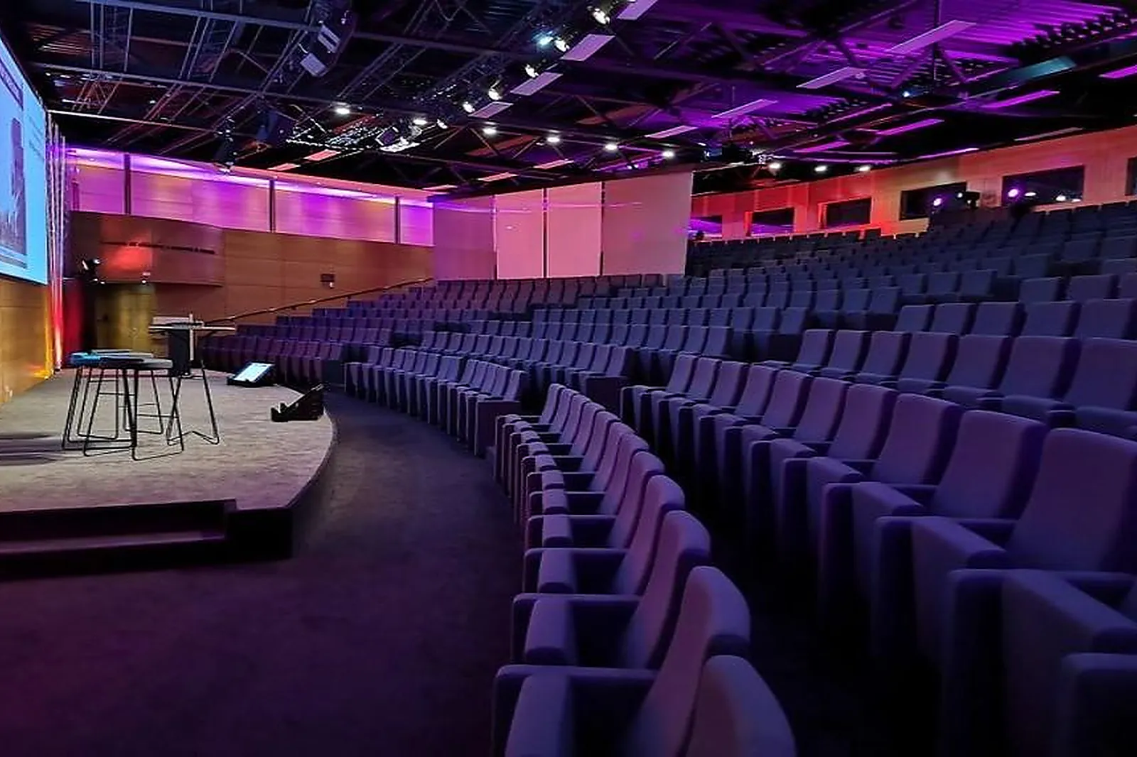 Lieux événementiels, CENTRE DE CONGRÈS DU WTC GRENOBLE