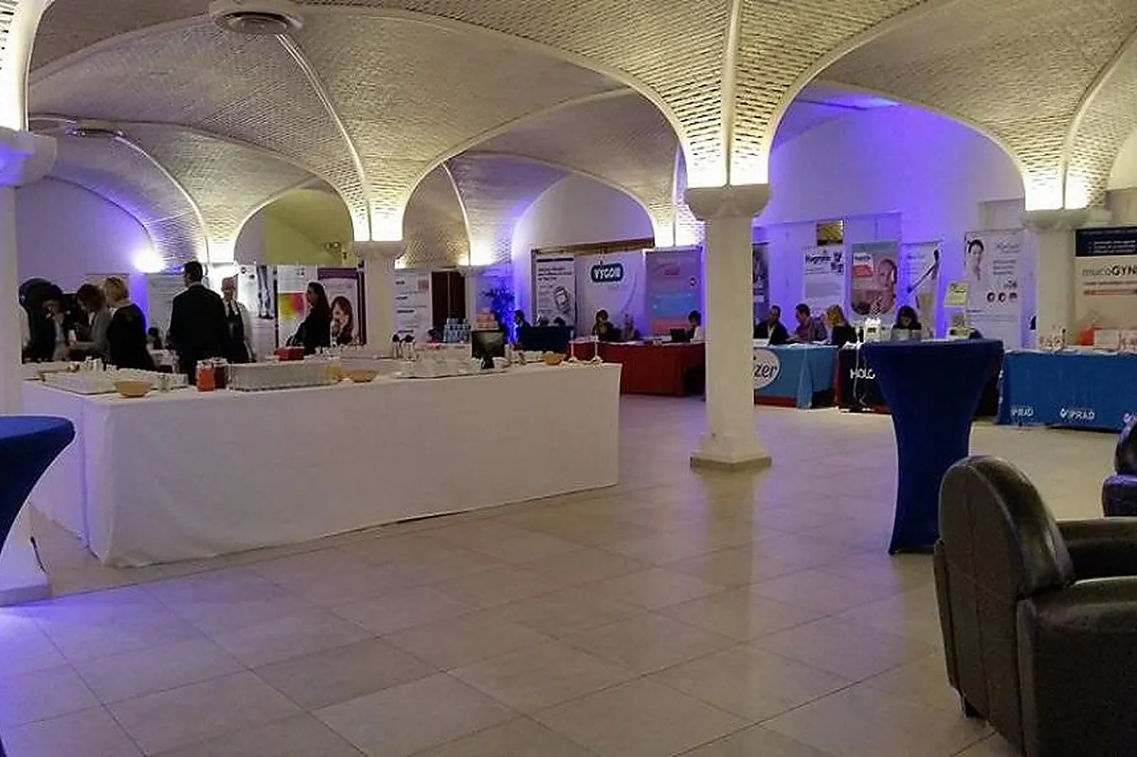 Lieux événementiels, CHAMPAGNE CASTELNAU