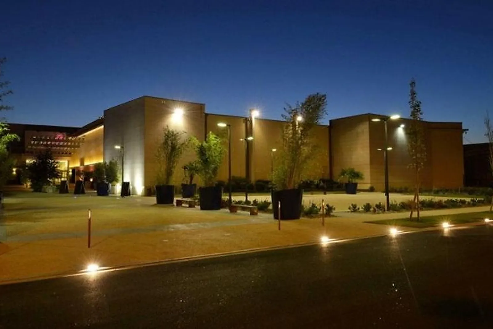 Lieux événementiels, CHAMPAGNE CASTELNAU