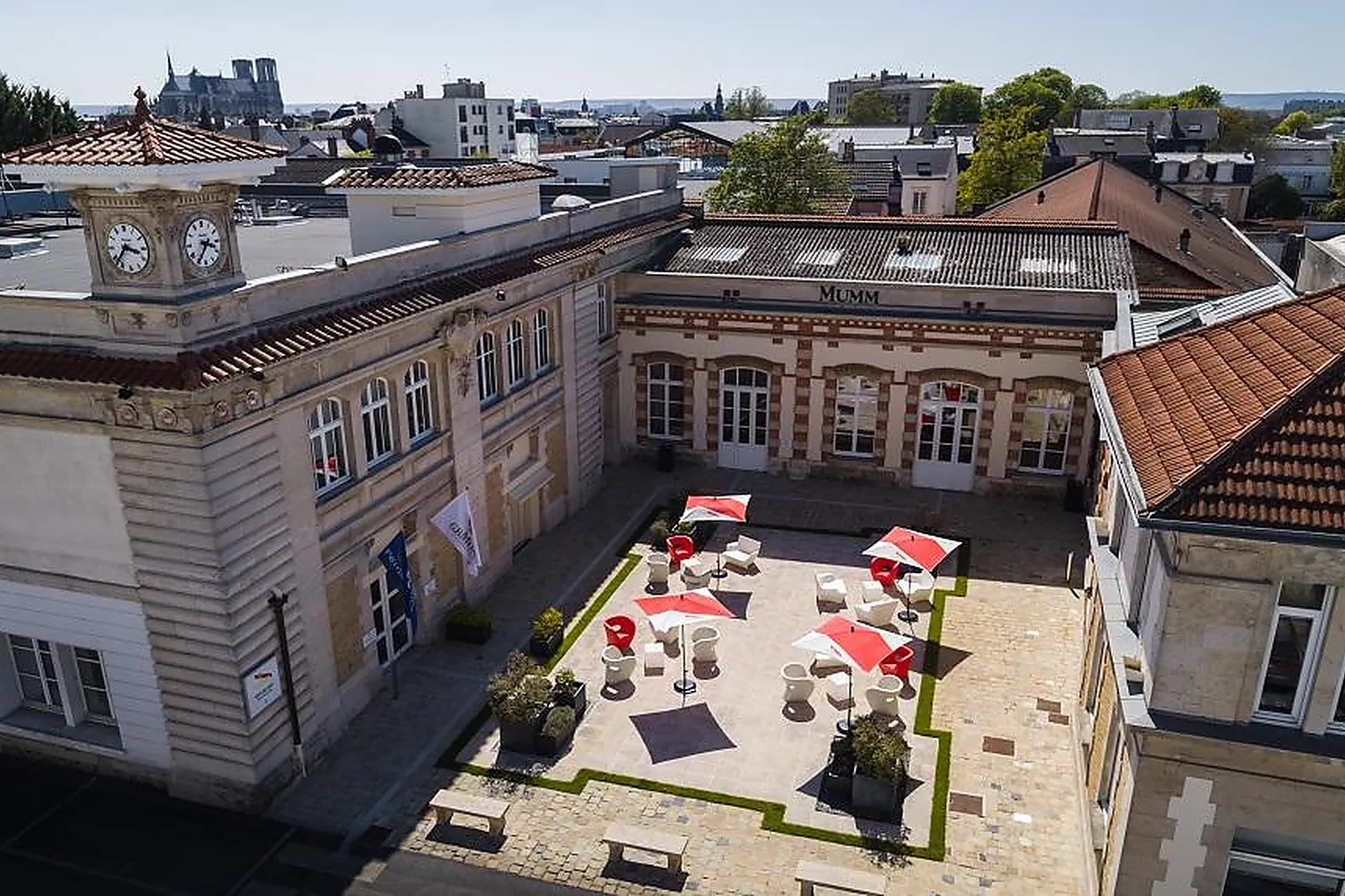 Lieux événementiels, CHAMPAGNE MUMM