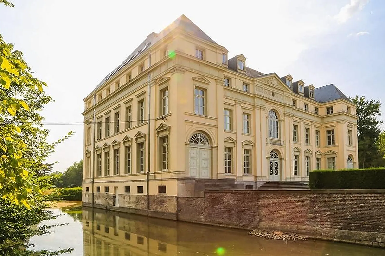 Lieux événementiels, CHÂTEAU D'AVELIN