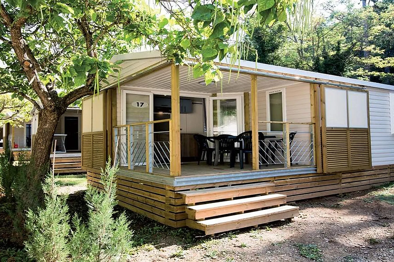 Lieux événementiels, CHÂTEAU LAVAL