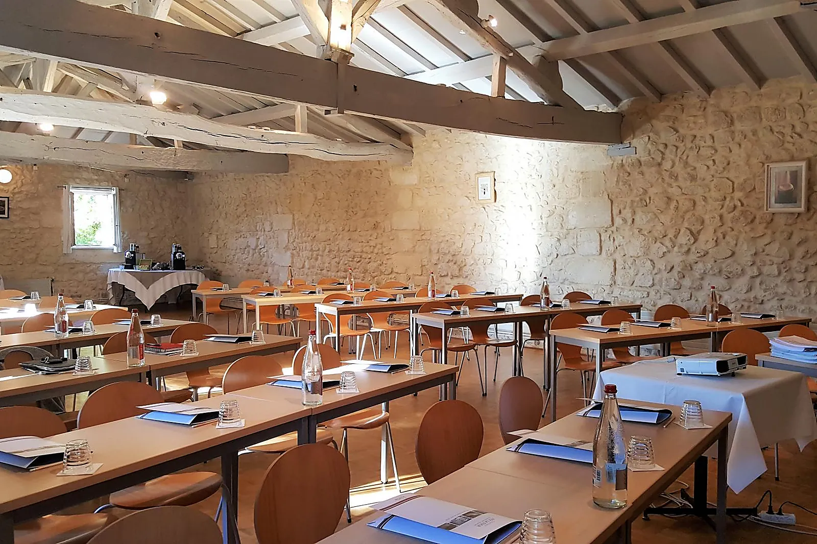 Aquitaine-Limousin-Poitou-Charentes, CHÂTEAU PEY LA TOUR LA MAISON DOURTHE