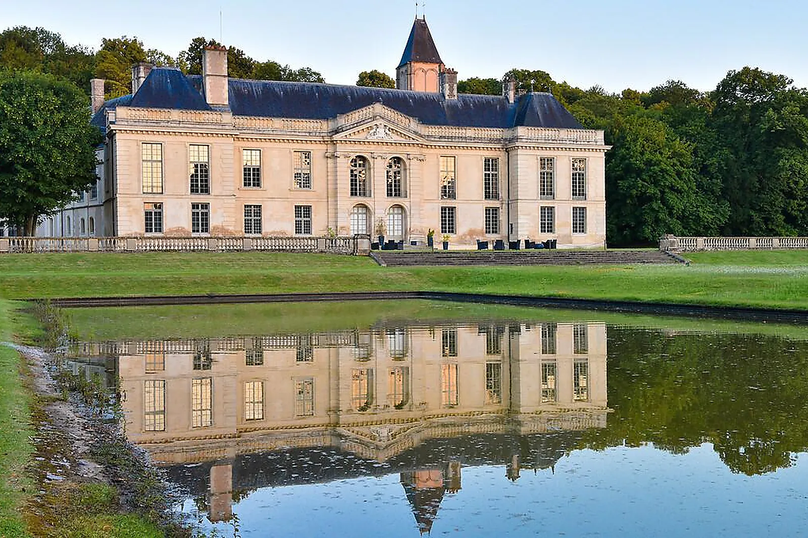 Île-de-France, CHÂTEAU DE MERY SUR OISE