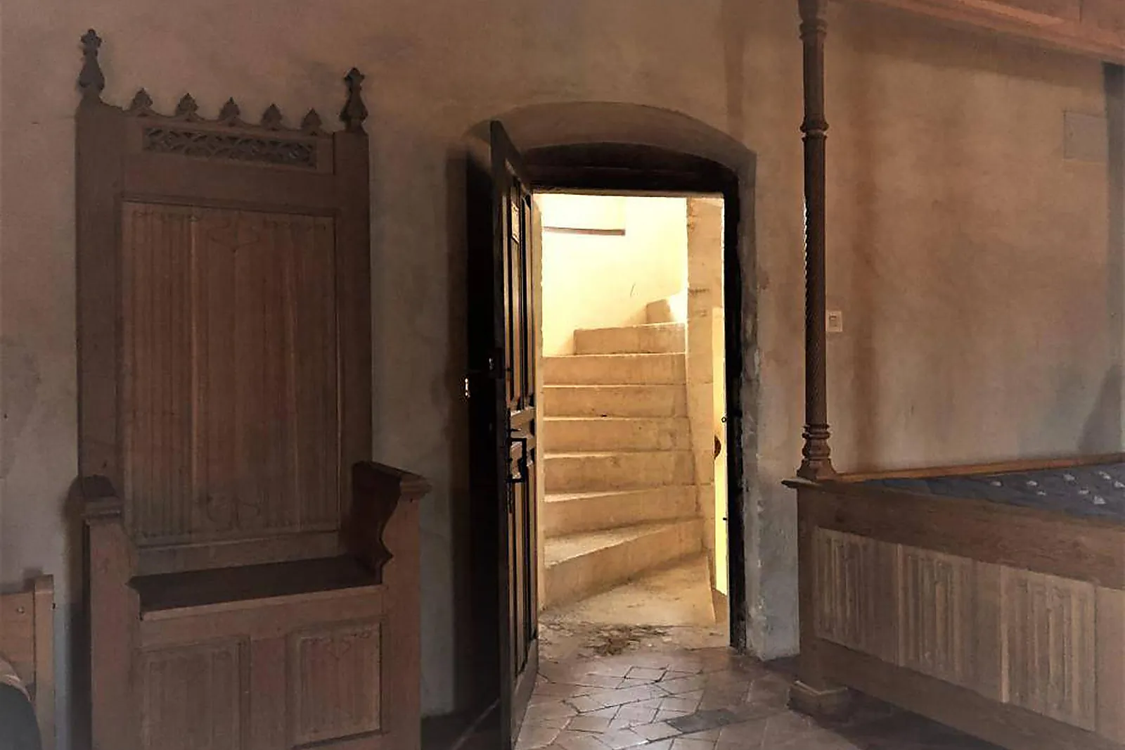 Lieux événementiels, CHÂTEAU DE SAINT-LOUP-SUR-THOUET