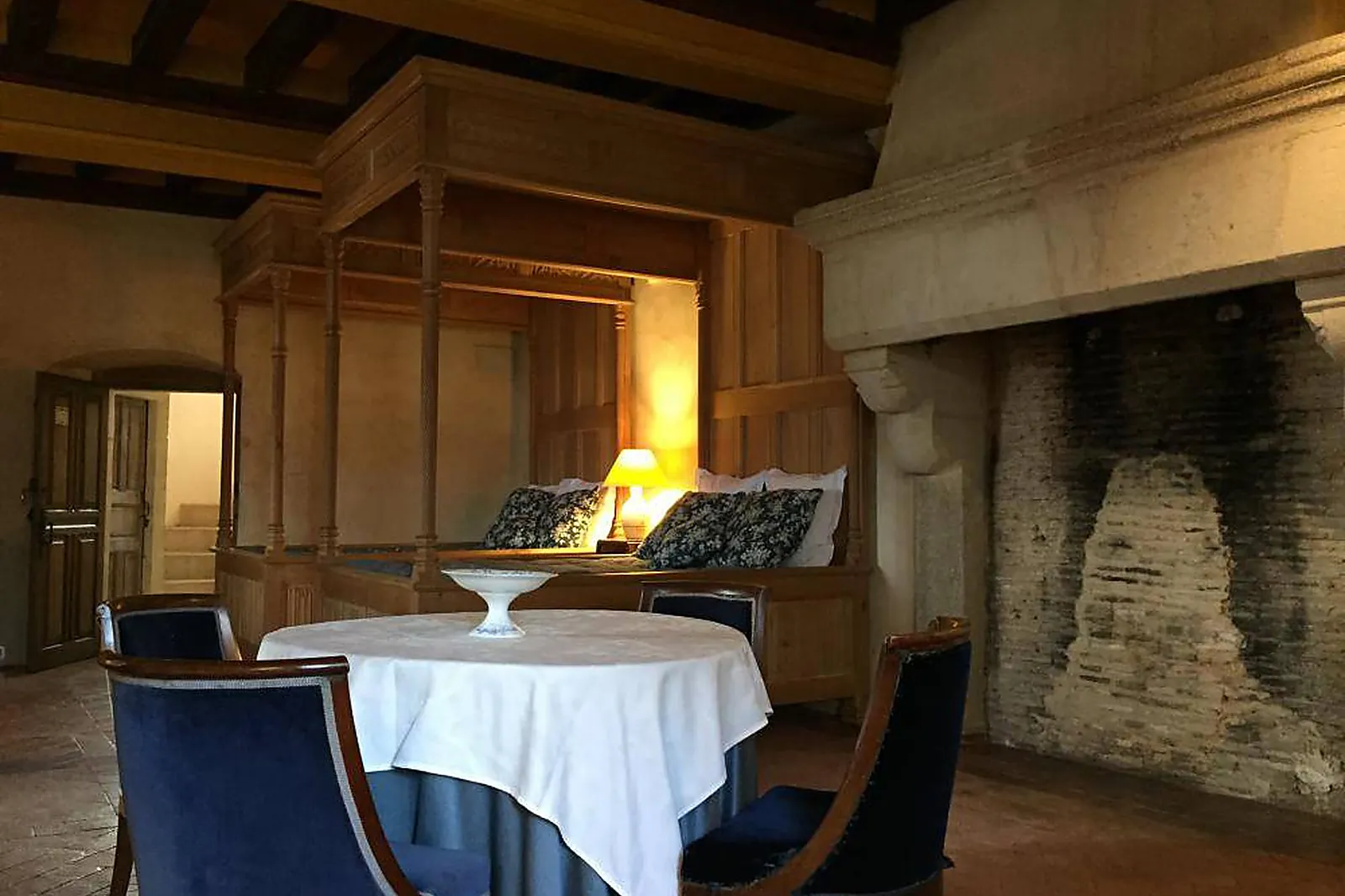 Lieux événementiels, CHÂTEAU DE SAINT-LOUP-SUR-THOUET