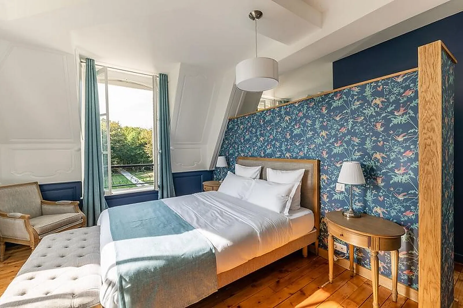 Lieux événementiels, CHÂTEAU DE LA HOUSSIÈRE