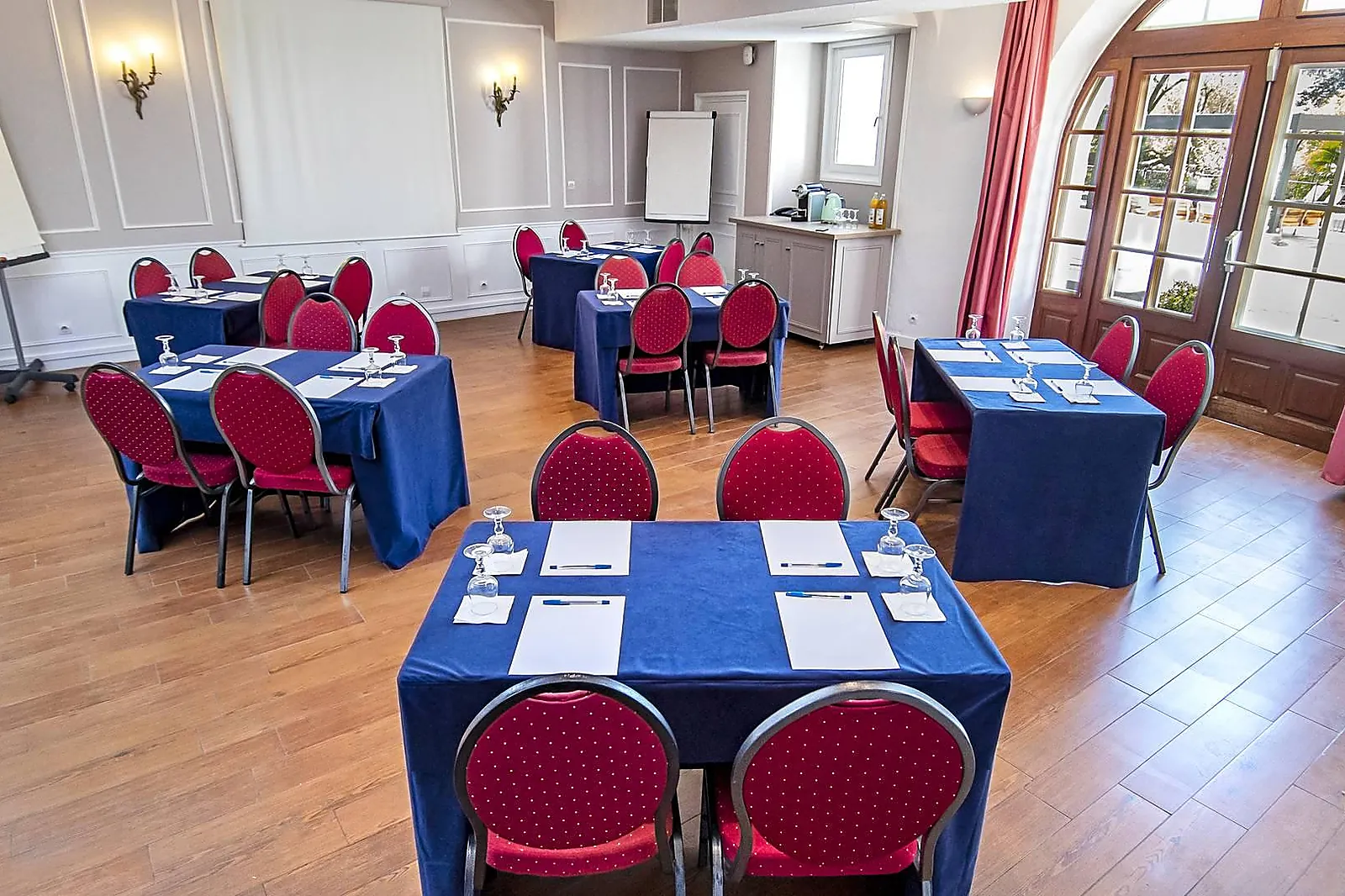 Lieux événementiels, CHÂTEAU LA COMMANDERIE