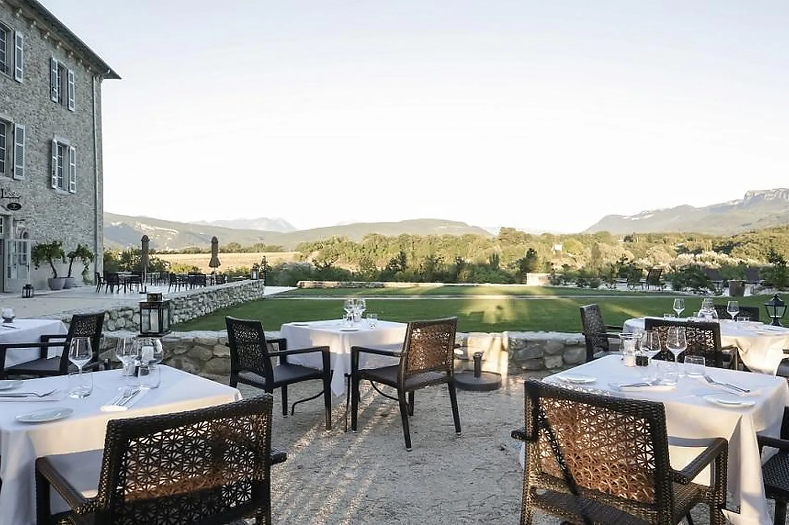 Lieux événementiels, CHÂTEAU LES OLIVIERS DE SALETTES - HOTEL - RESTAURANT - SPA