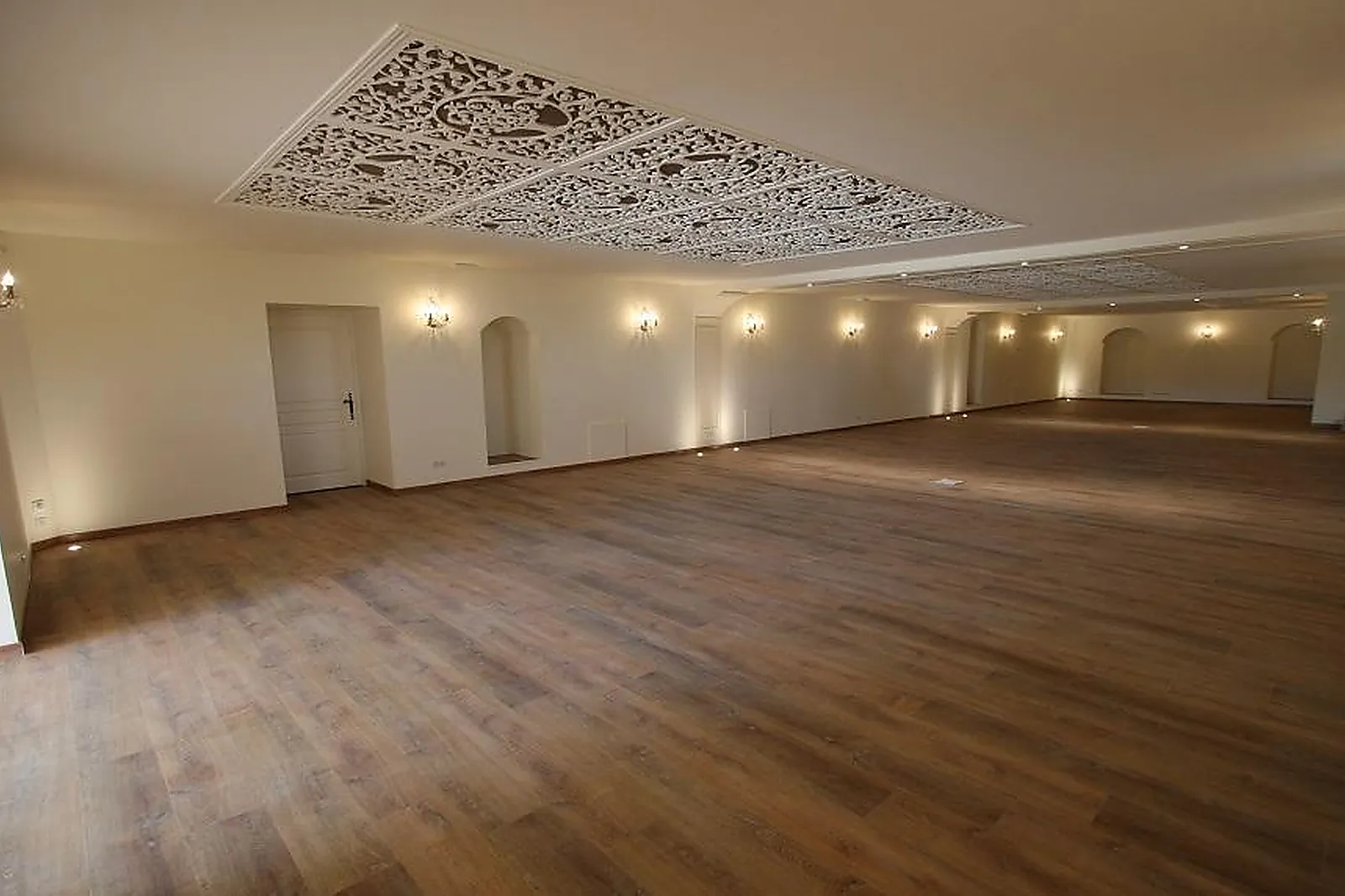 Lieux événementiels, CHÂTEAU LES OLIVIERS DE SALETTES - HOTEL - RESTAURANT - SPA