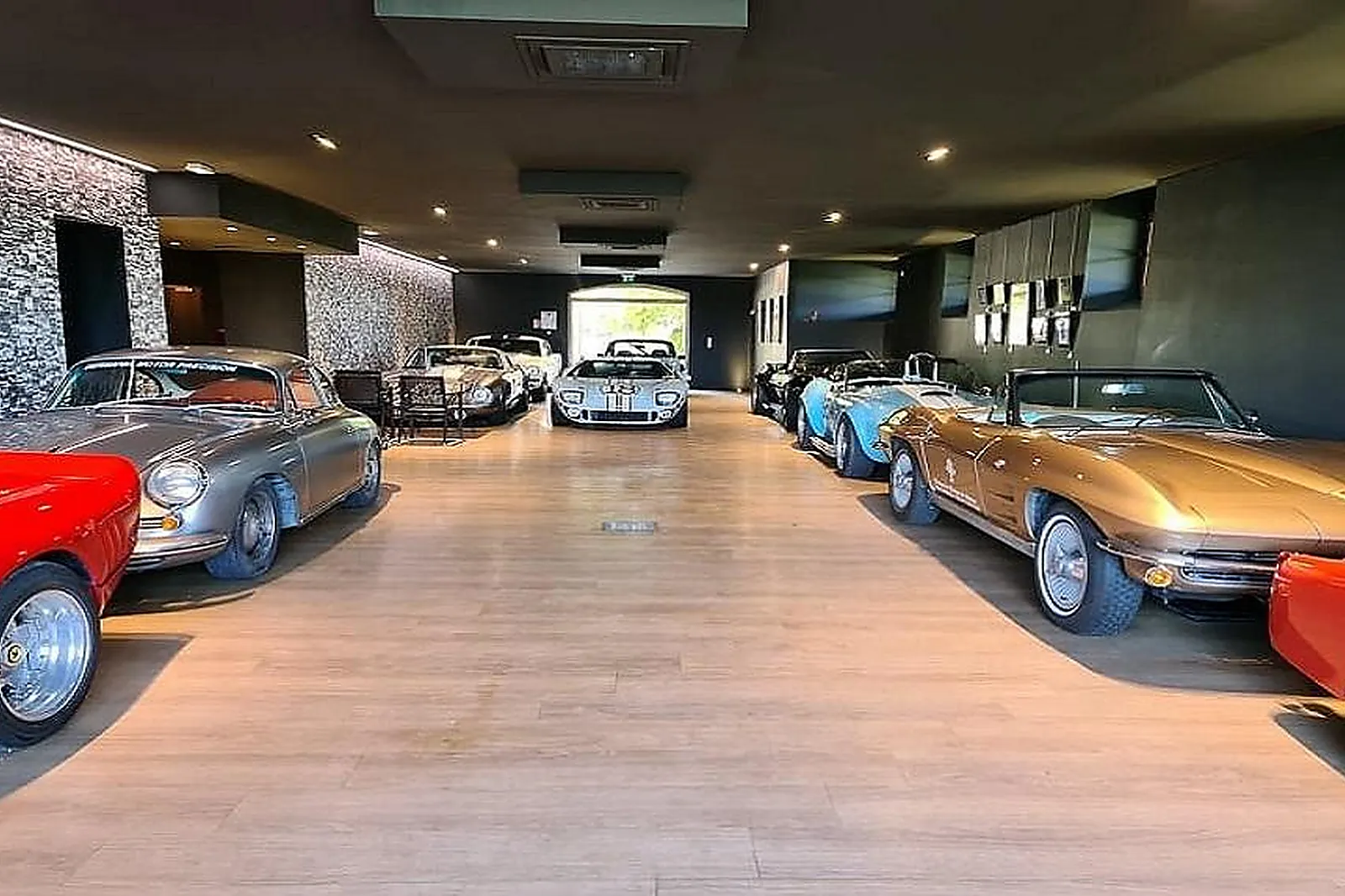 Lieux événementiels, CHÂTEAU LES OLIVIERS DE SALETTES - HOTEL - RESTAURANT - SPA