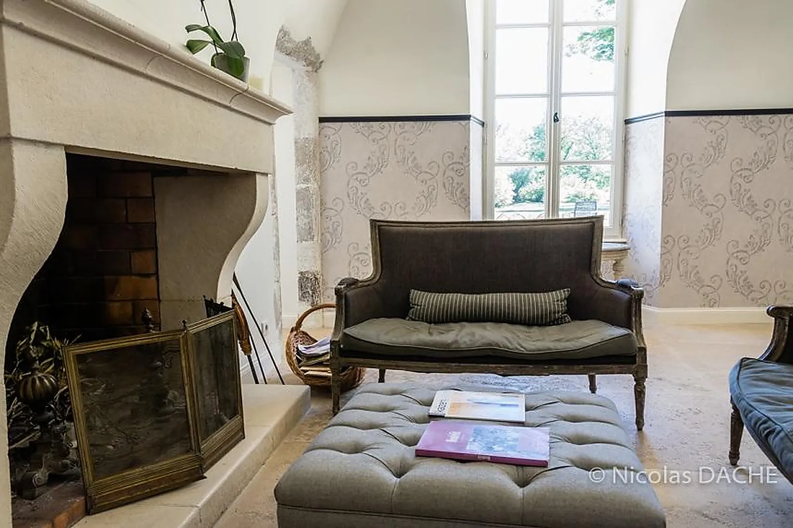 Lieux événementiels, CHÂTEAU LES OLIVIERS DE SALETTES - HOTEL - RESTAURANT - SPA