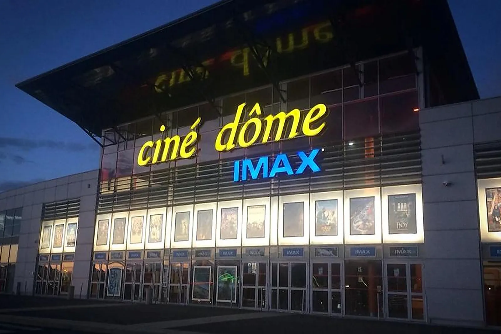 Lieux événementiels, CINÉ DÔME