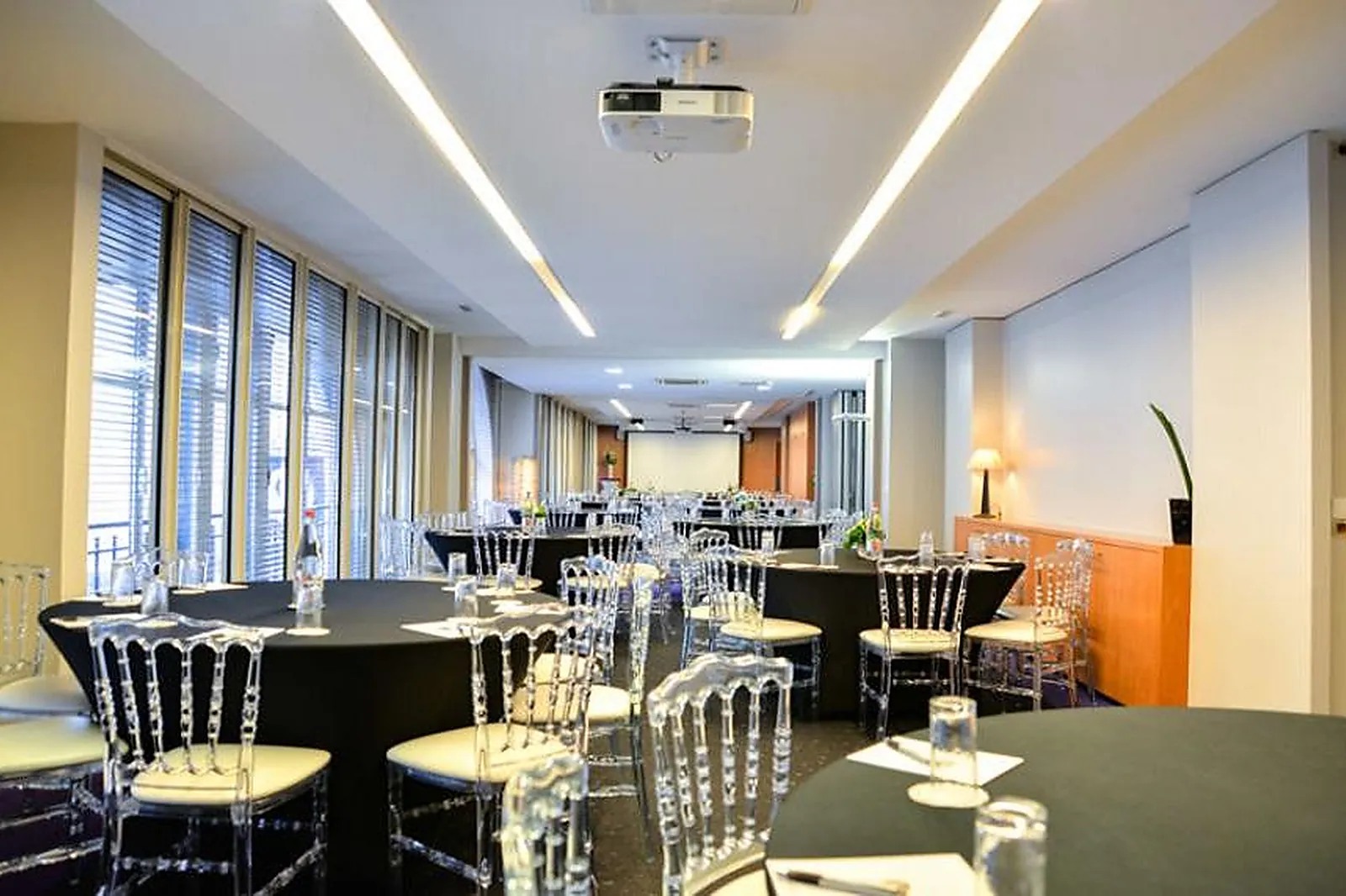 Lieux événementiels, CLUB LAFFITTE