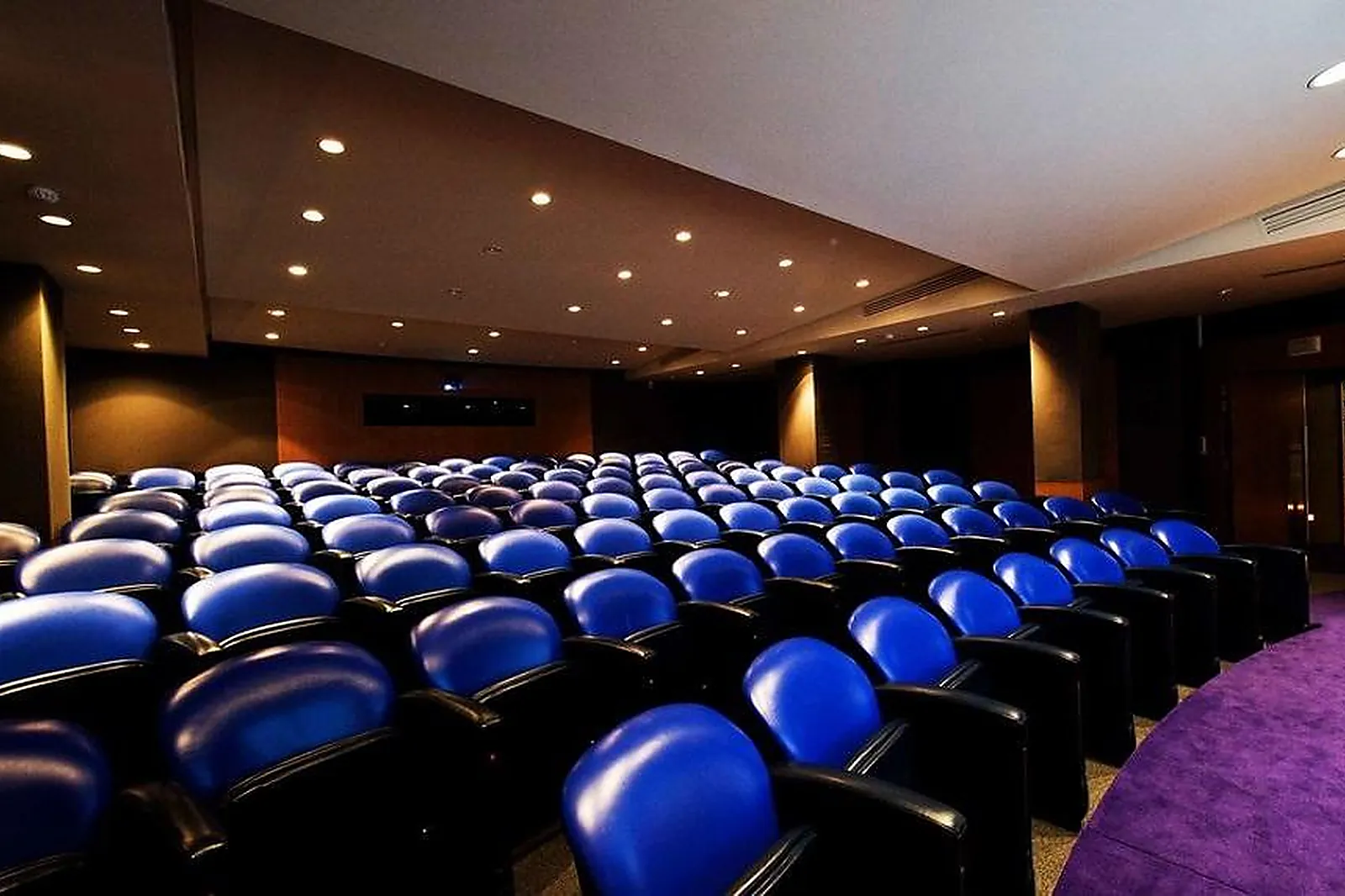 Lieux événementiels, CLUB LAFFITTE