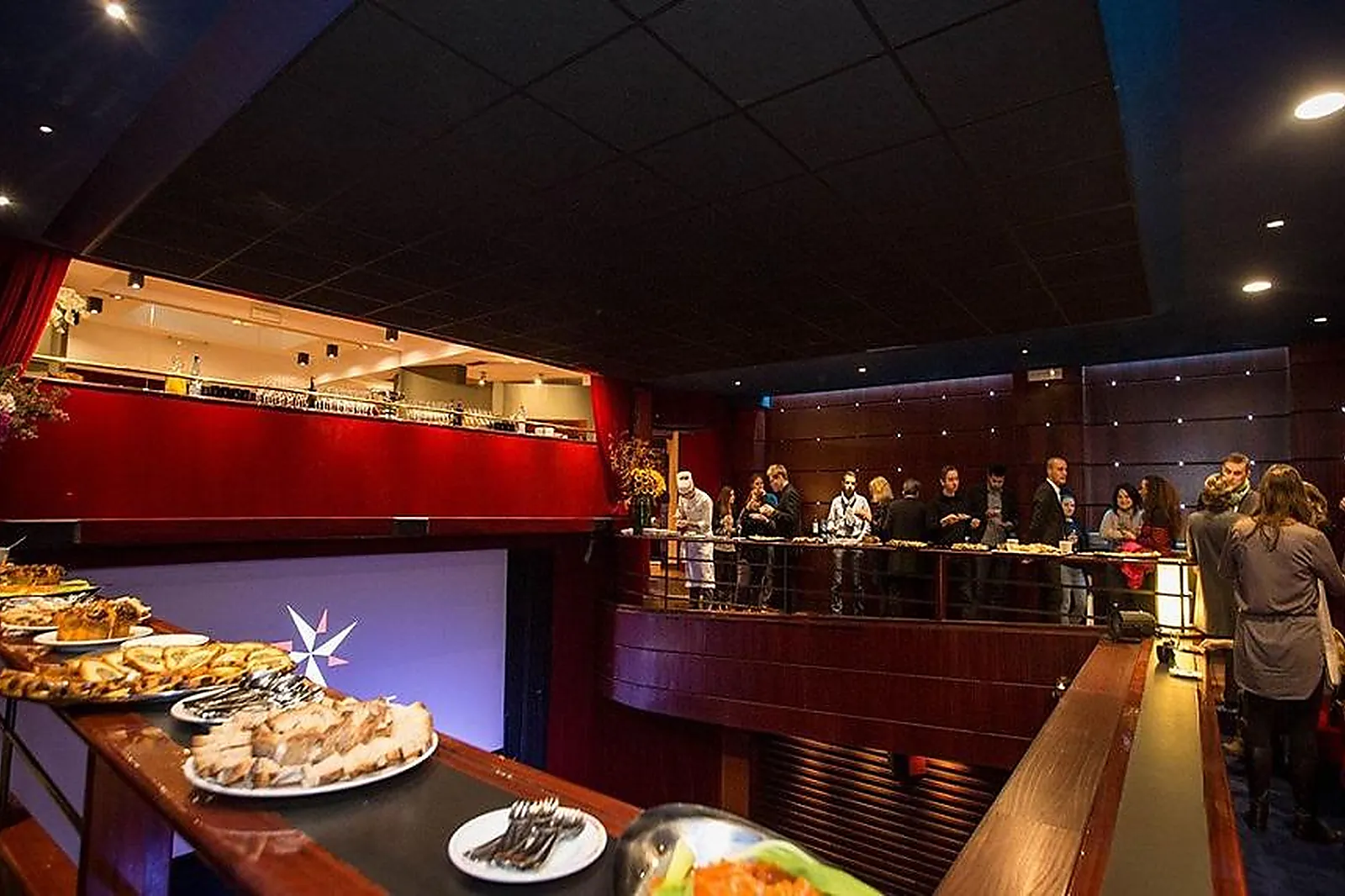 Lieux événementiels, CLUB DE L'ÉTOILE