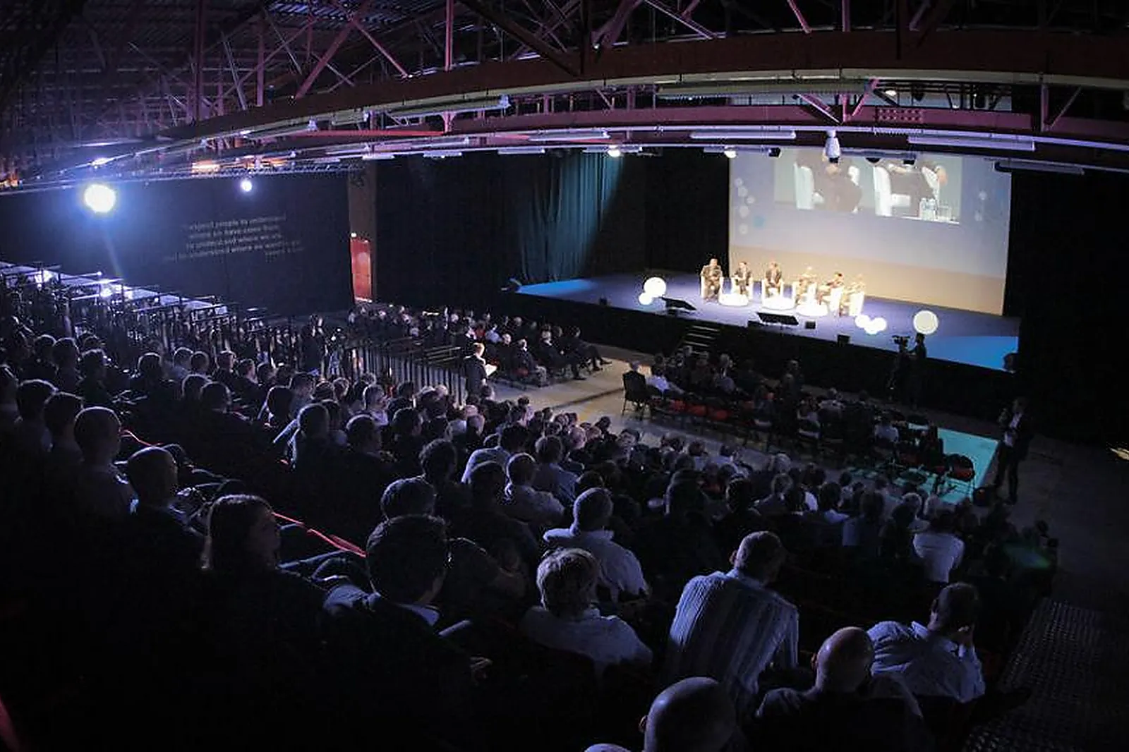 Lieux événementiels, COMPIÈGNE LE TIGRE CONGRÈS