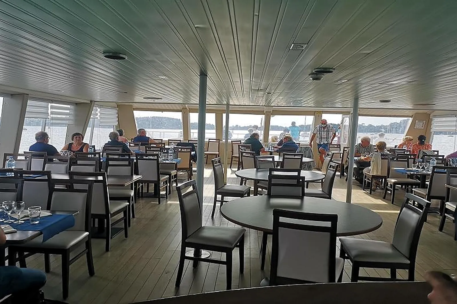 Lieux événementiels, CROISIÈRES CHATEAUBRIAND