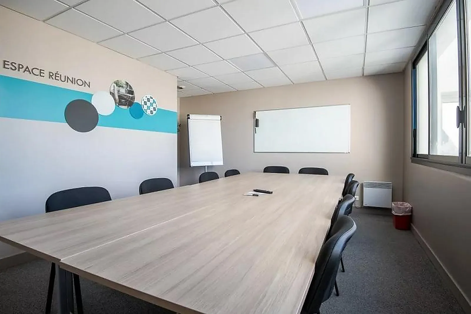 Cafés et Restaurants, DELTA SERVICES