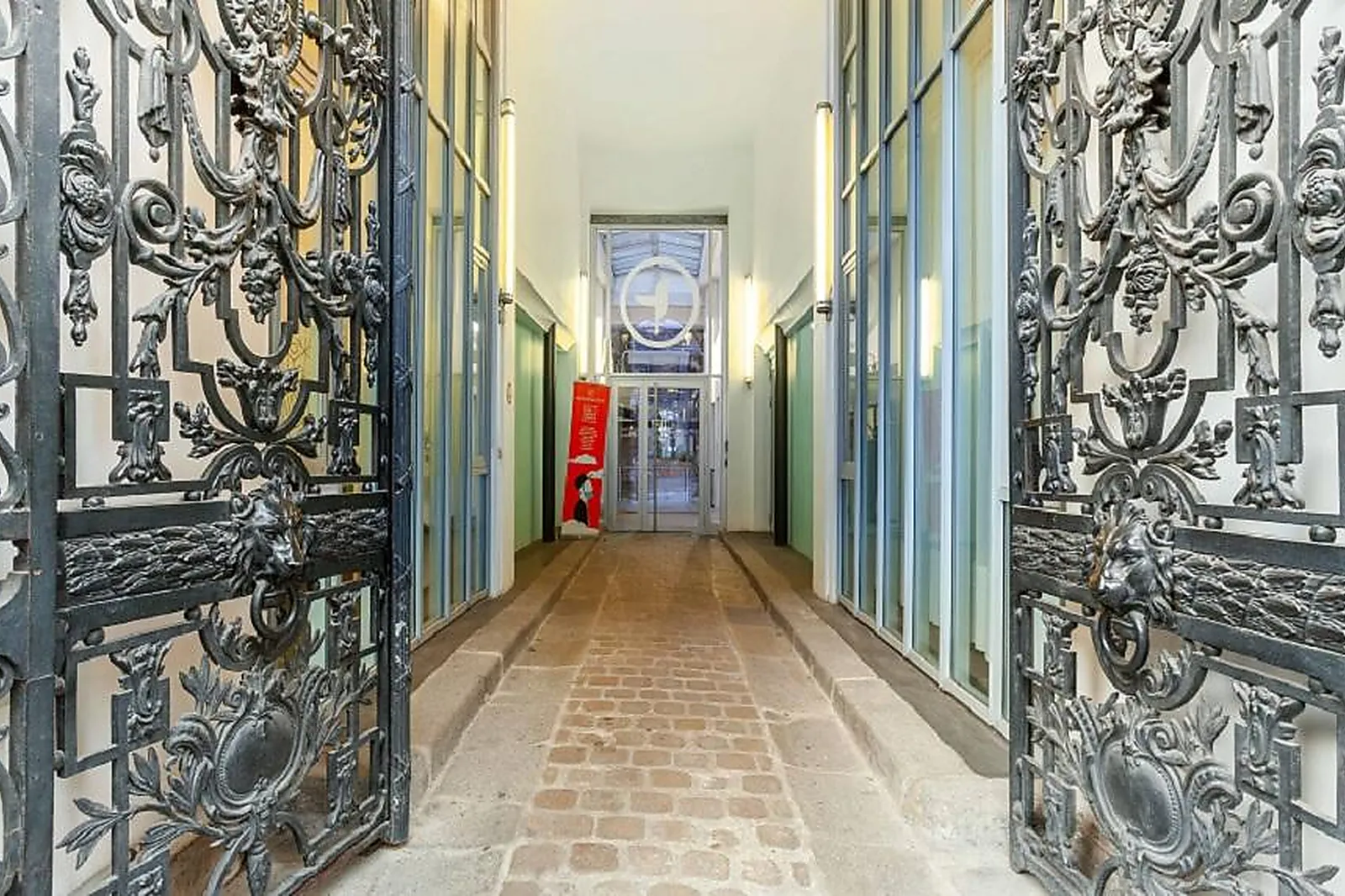 Coworking, DESKOPOLITAN CHÂTEAU D'EAU