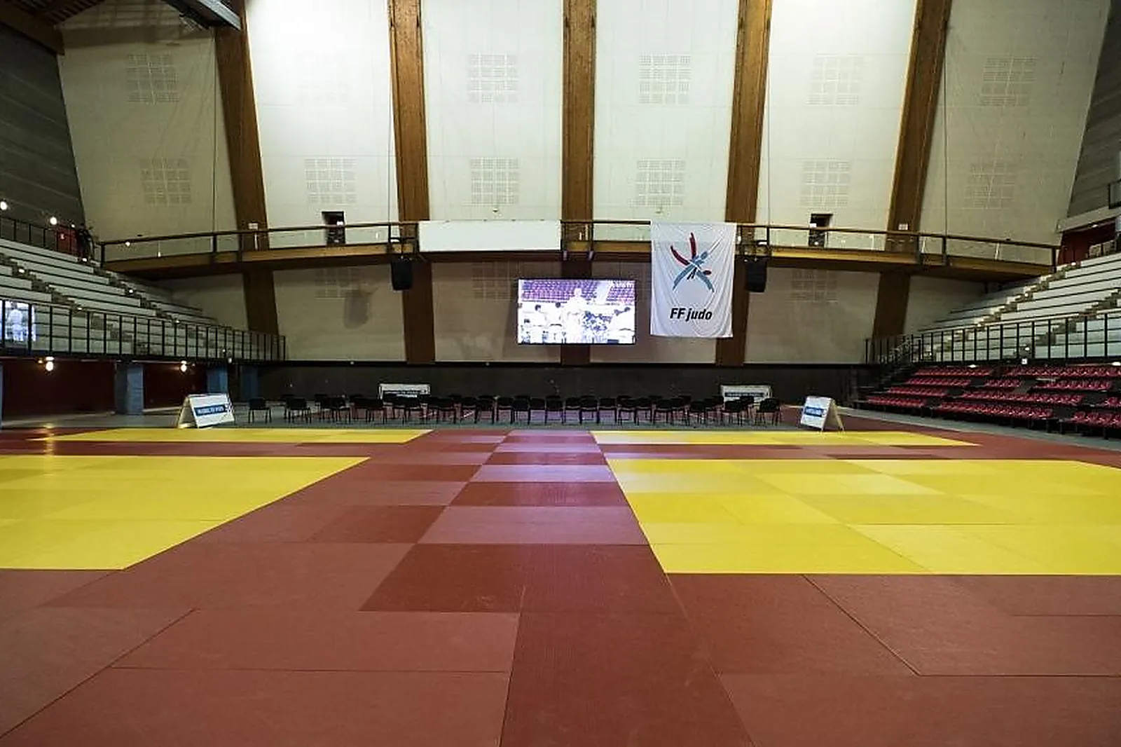 Lieux événementiels, DOJO DE PARIS