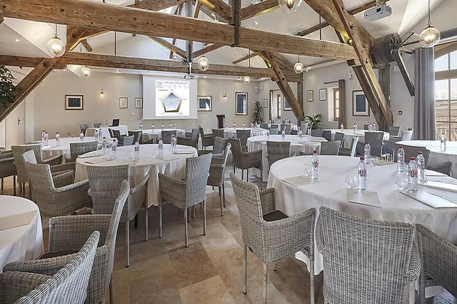 Lieux événementiels, DOMAINE SAINT PIERRE DE SERJAC