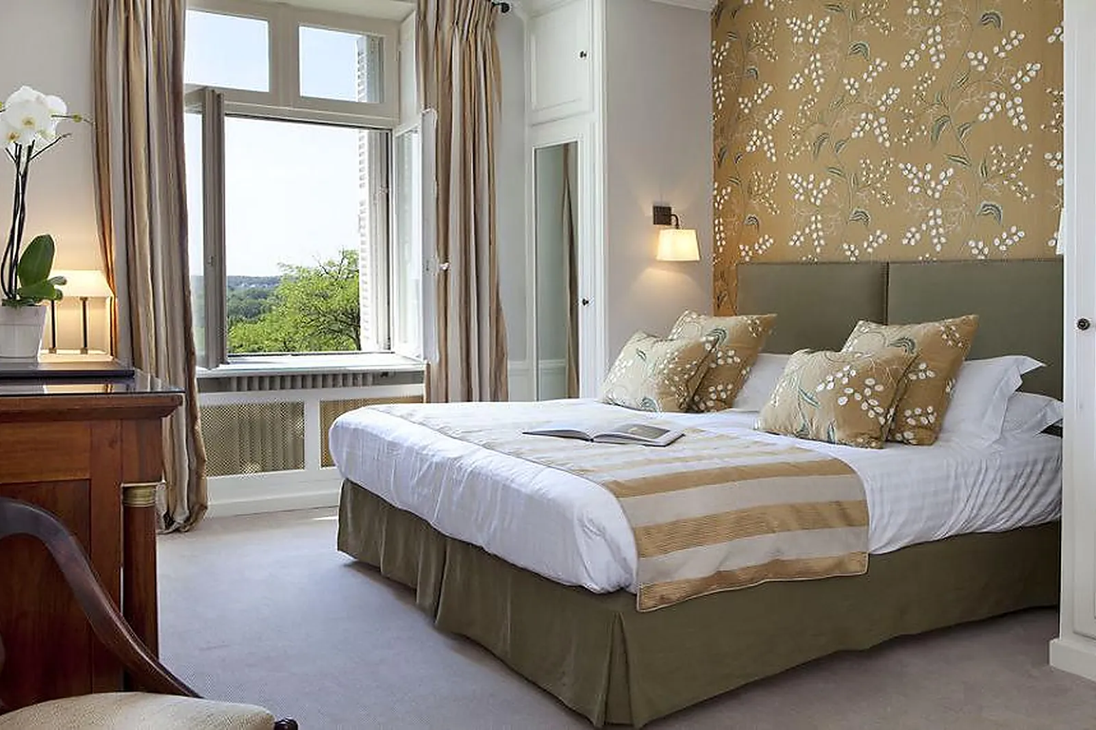 Château et Domaine, DOMAINE DE LA TORTINIÈRE - CHÂTEAU HÔTEL