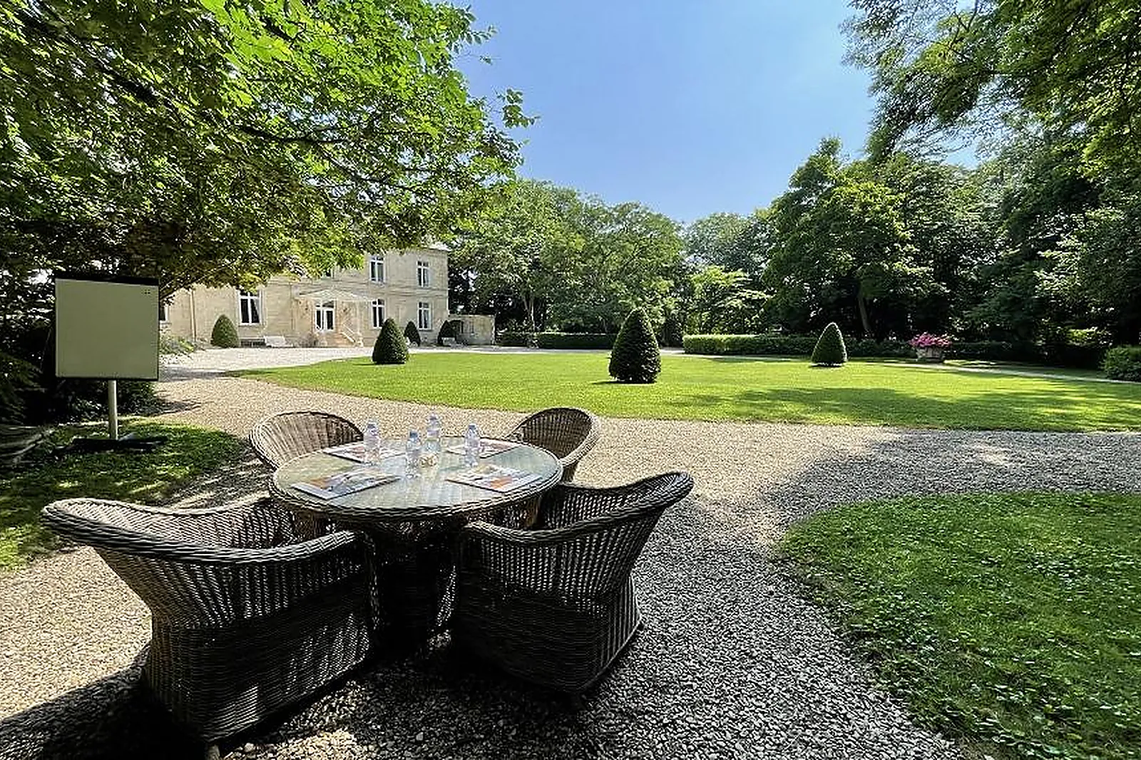 Lieux événementiels, DOMAINE DU CHÂTEAU DE PRÉCY