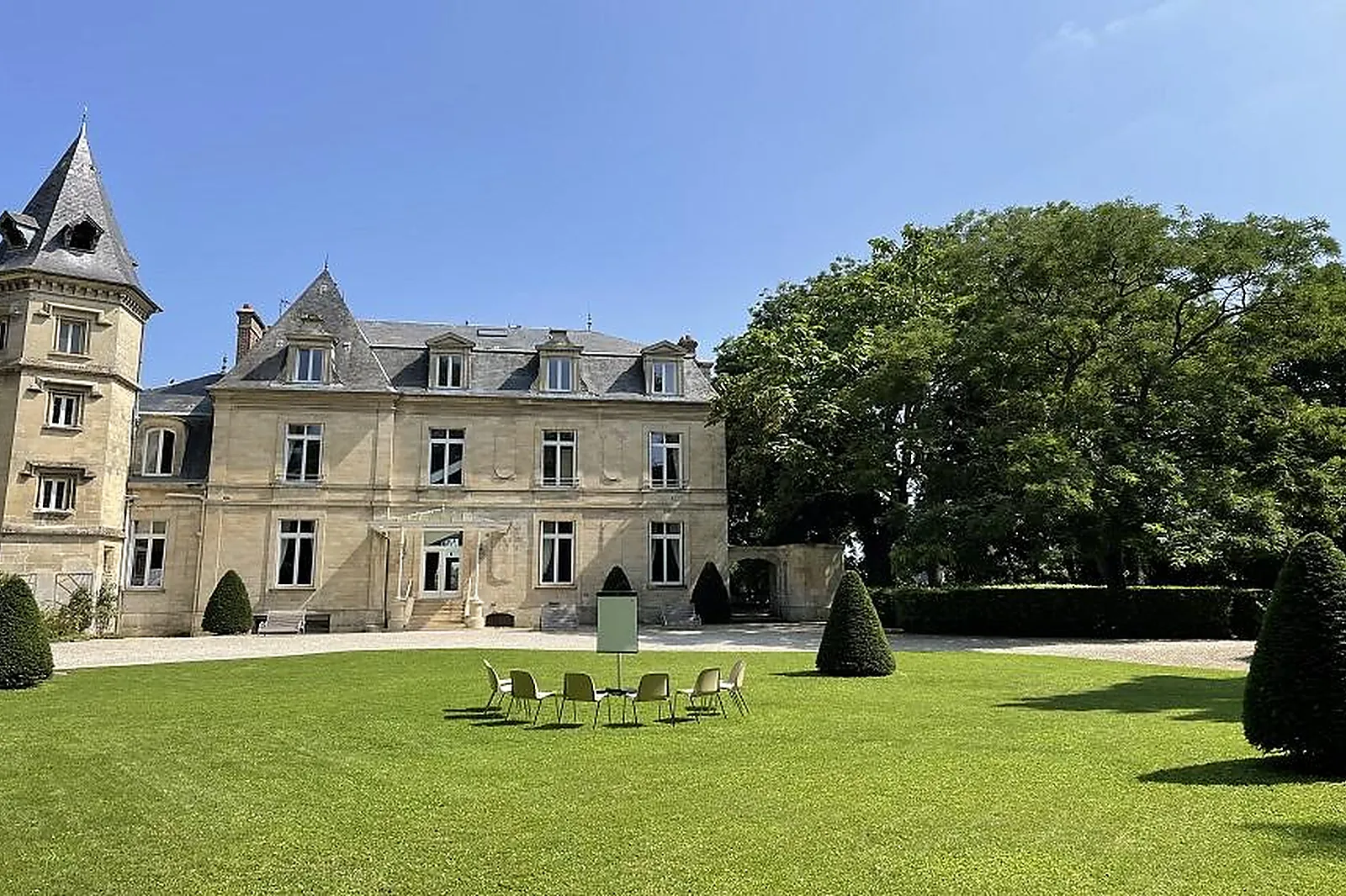 Lieux événementiels, DOMAINE DU CHÂTEAU DE PRÉCY