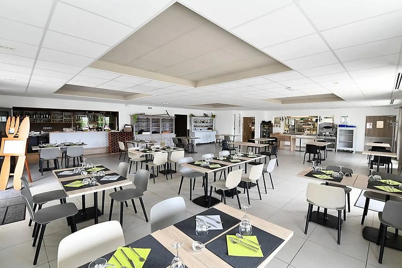 Lieux événementiels, DOMAINE DU CROS D'AUZON