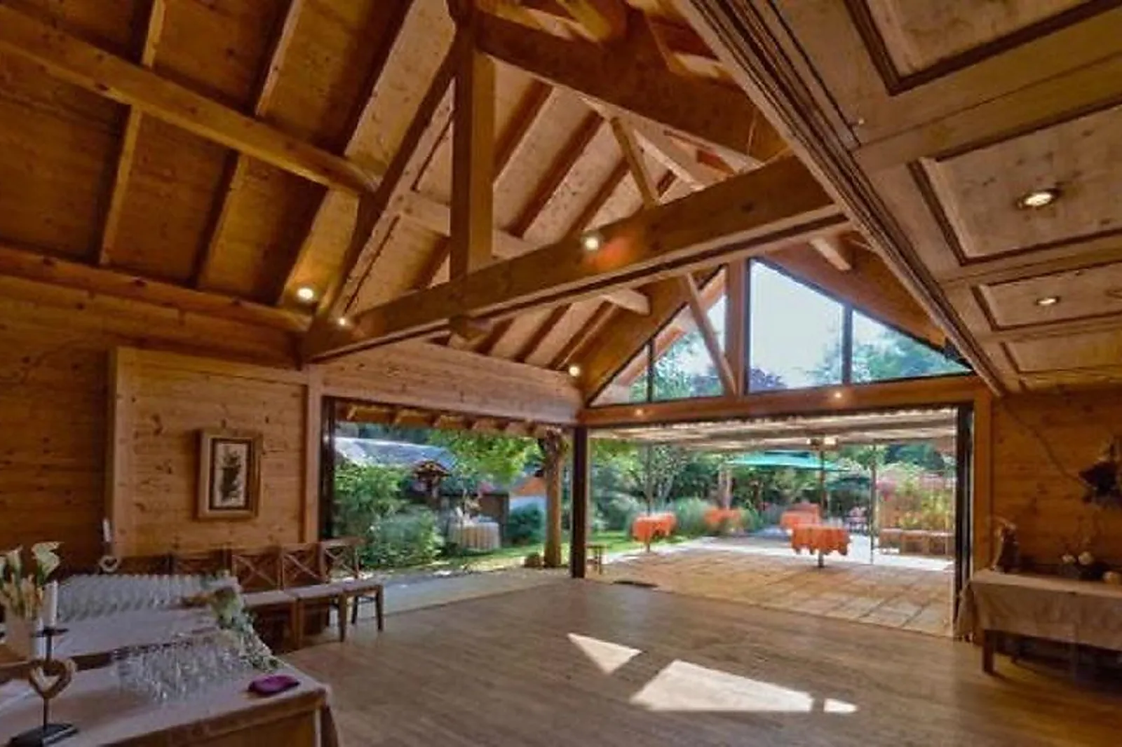 Lieux événementiels, DOMAINE LA GRANGE À JULES