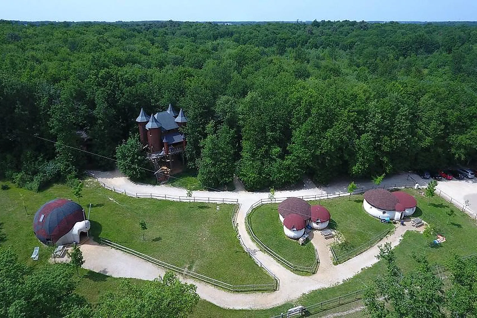 Lieux événementiels, DÉFIPLANET