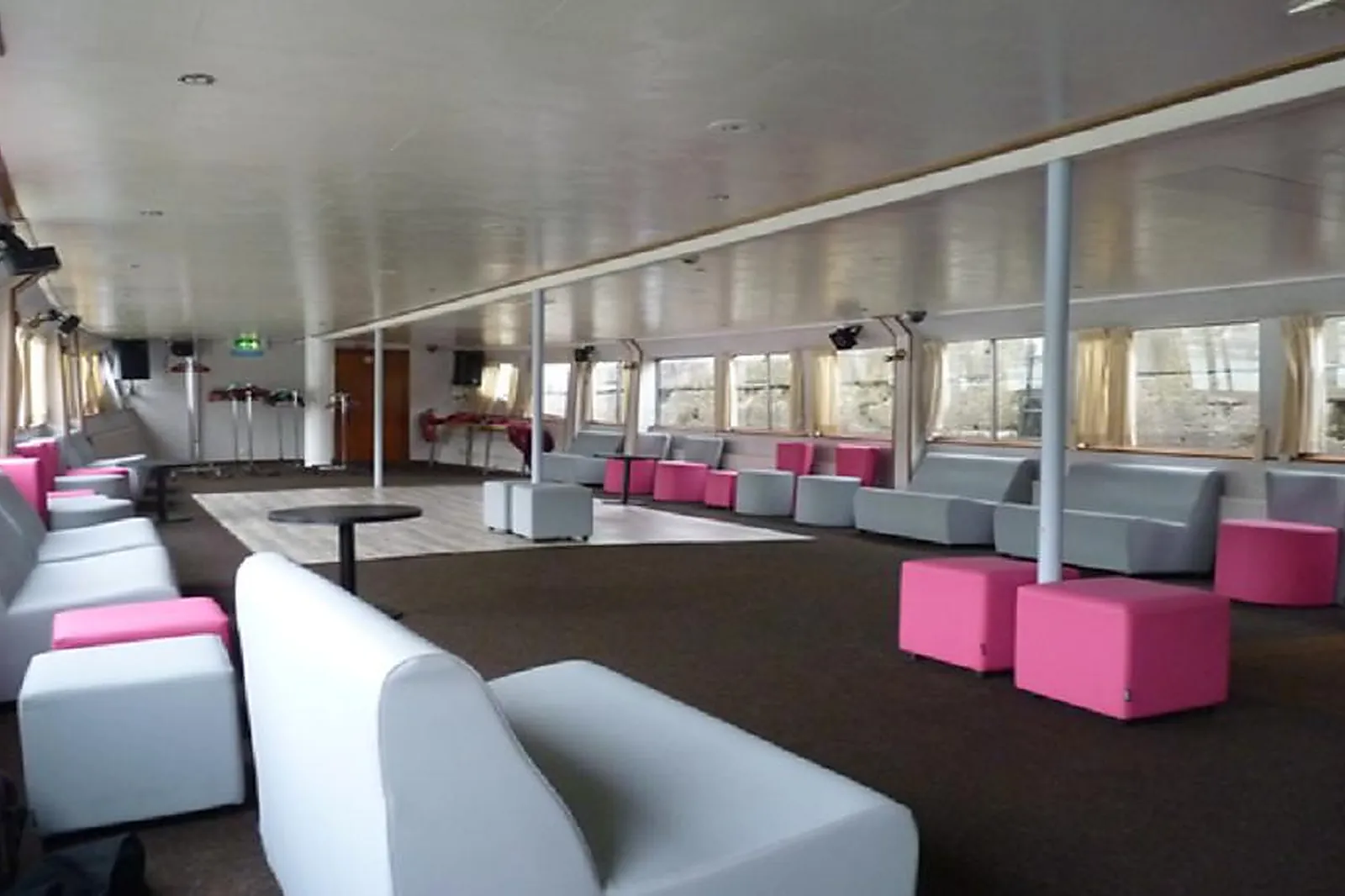 Bateau et Péniche, EASY RÉUNION PÉNICHE À PARIS