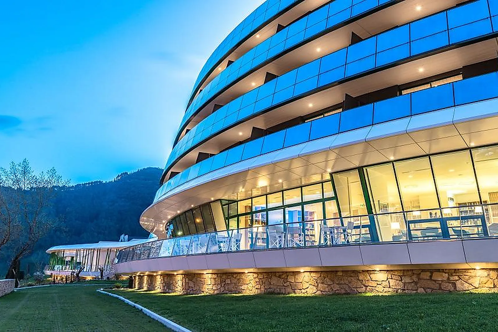 Lieux événementiels, EAU THERMALE AVÈNE - L'HÔTEL