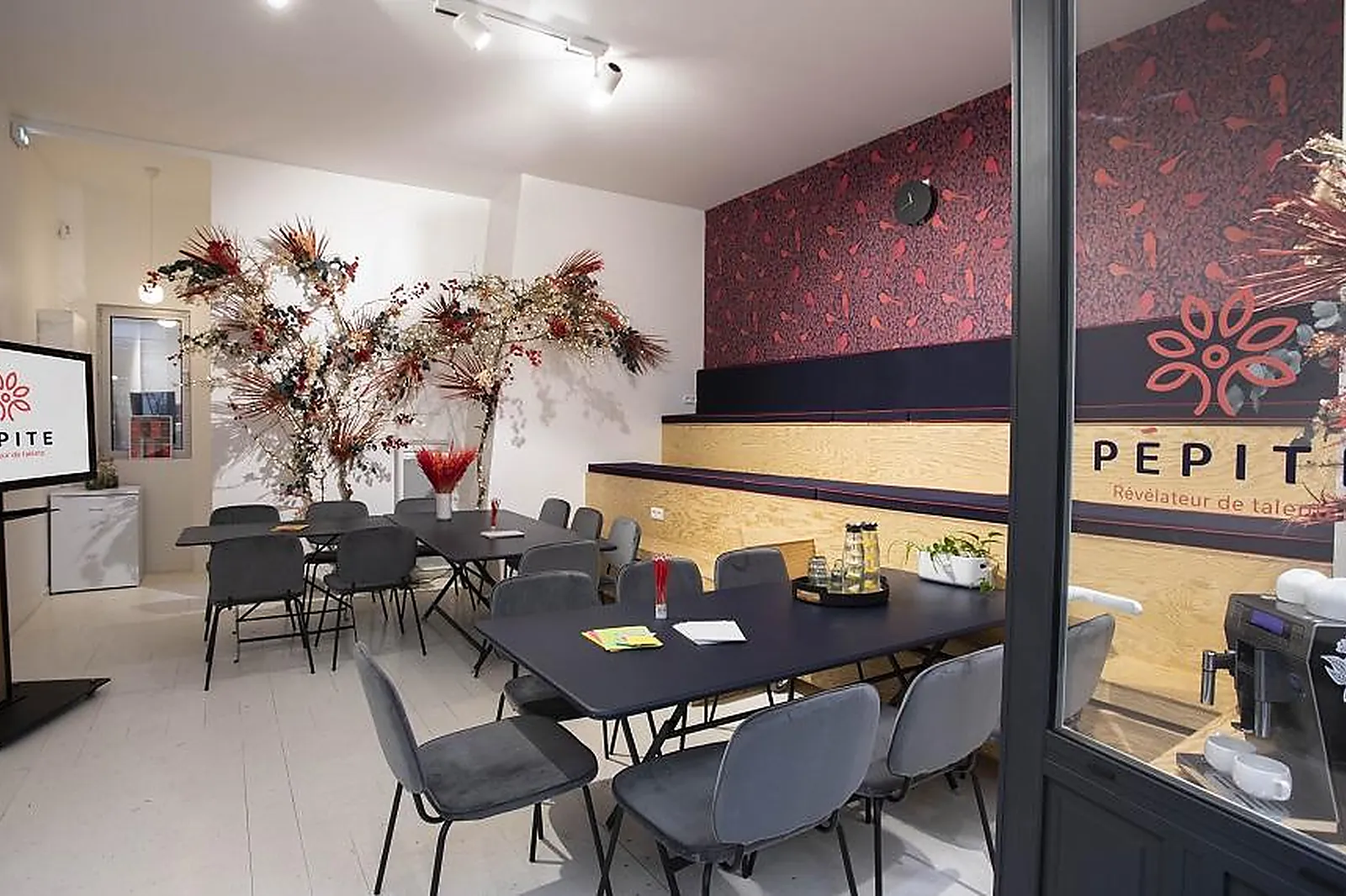 Hôtel, ECO-LIEU PÉPITE PARIS