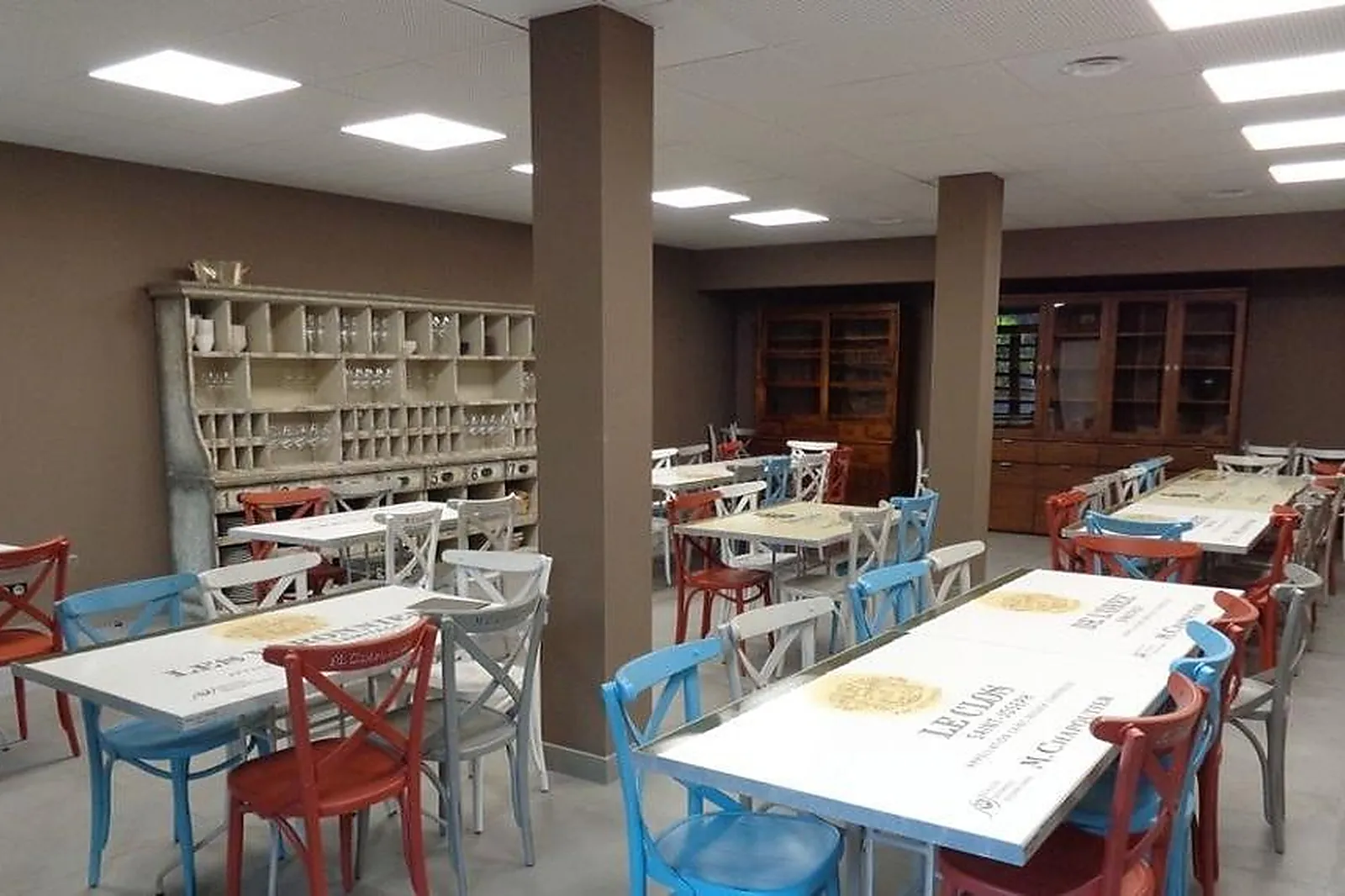 Lieux événementiels, ECOLE M.CHAPOUTIER