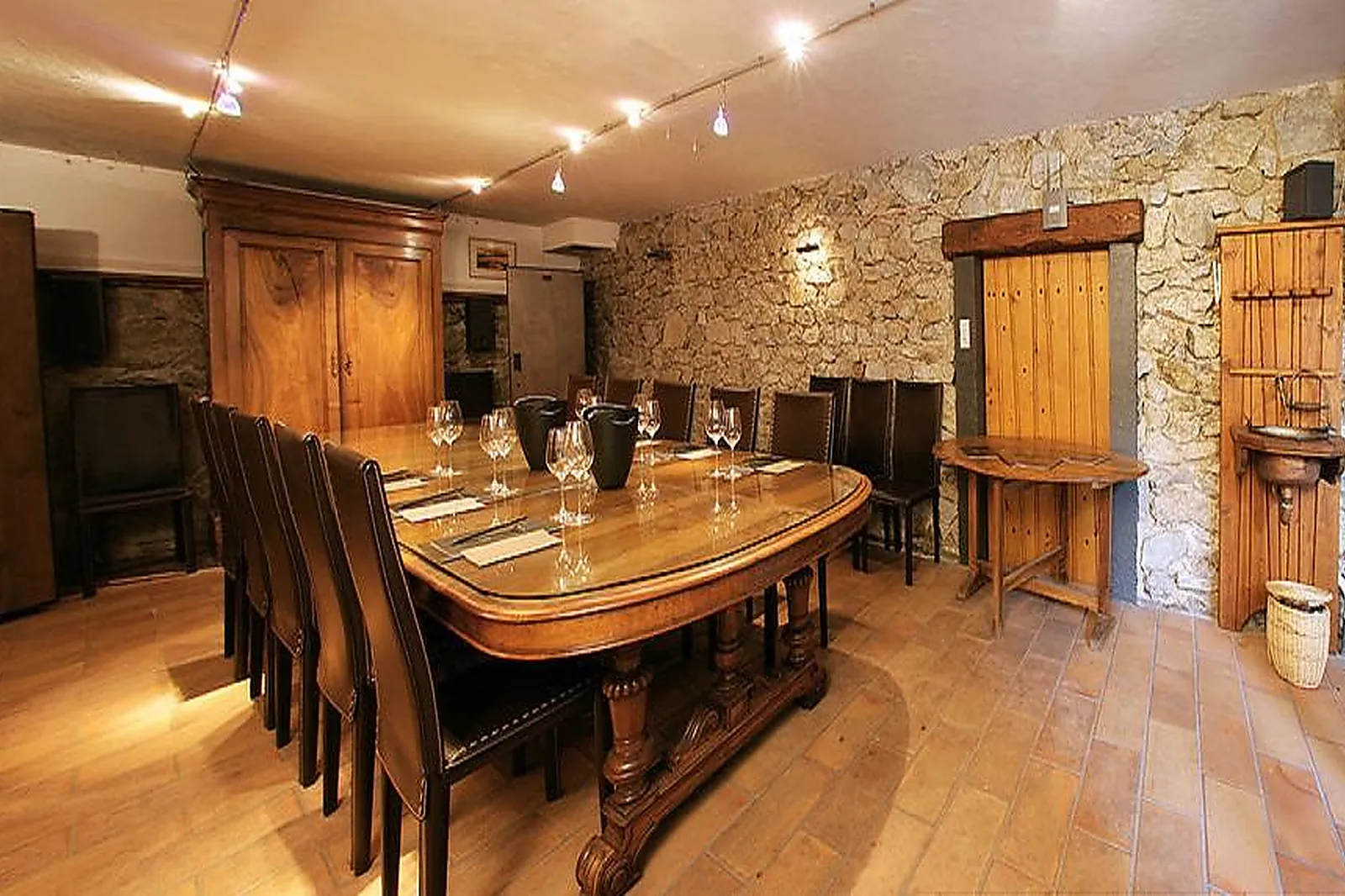 Lieux événementiels, ECOLE M.CHAPOUTIER