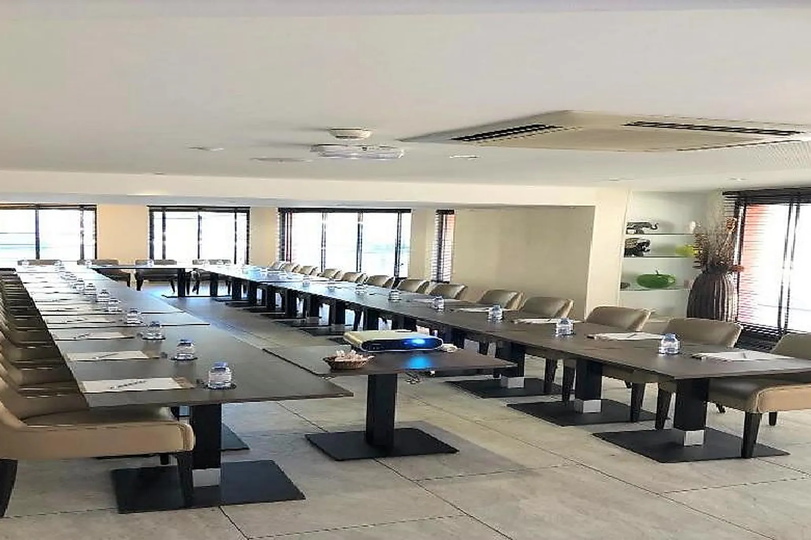 Lieux événementiels, EDEN HÔTEL & SPA