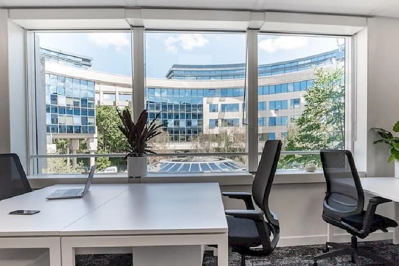 Coworking, EMERGENCE ISSY LES MOULINEAUX