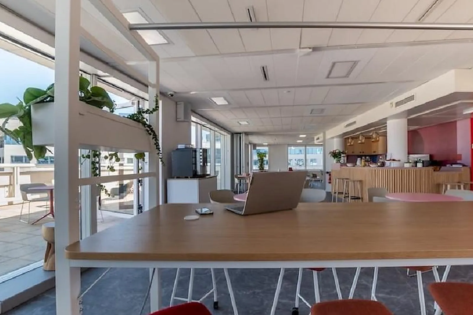 Coworking, EMERGENCE ISSY LES MOULINEAUX